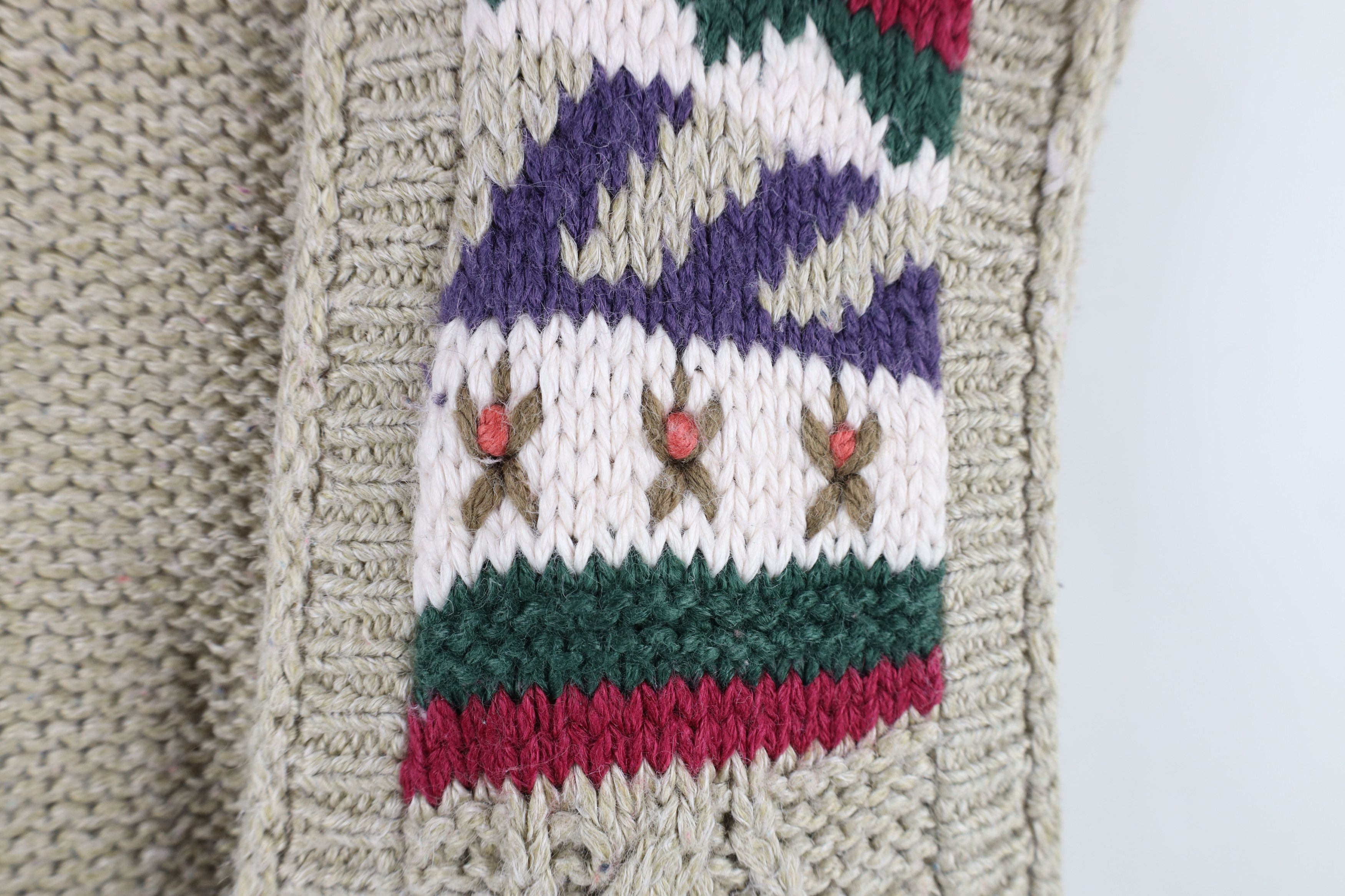 Vintage Vintage 90s Streetwear Flower Embroidered Knit Sweater Vest Size L / US 10 / IT 46 - 4 Thumbnail