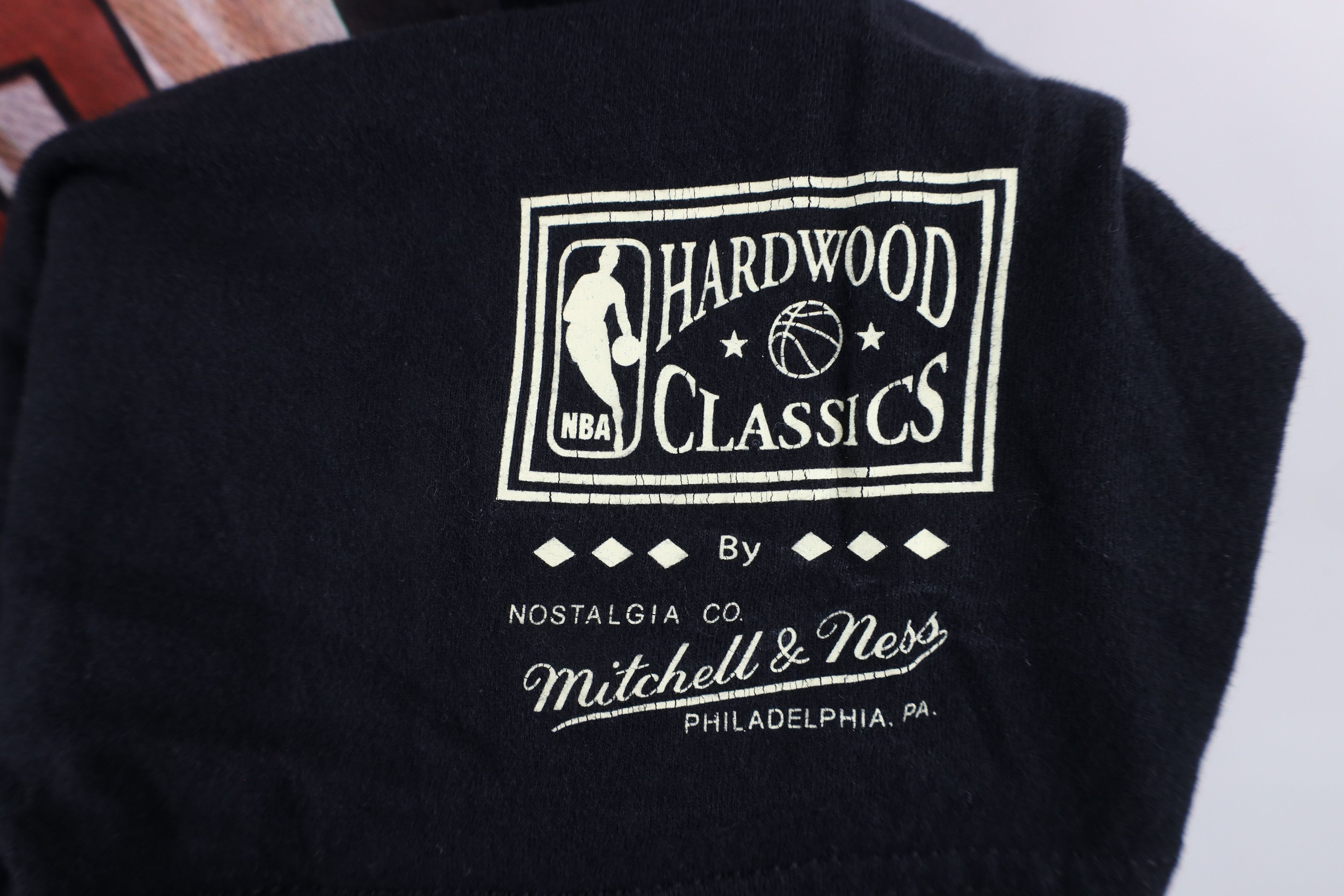 Mitchell & Ness × Vintage Mitchell & Ness Chicago Bulls Basketball T-Shirt Black Size US M / EU 48-50 / 2 - 5 Thumbnail