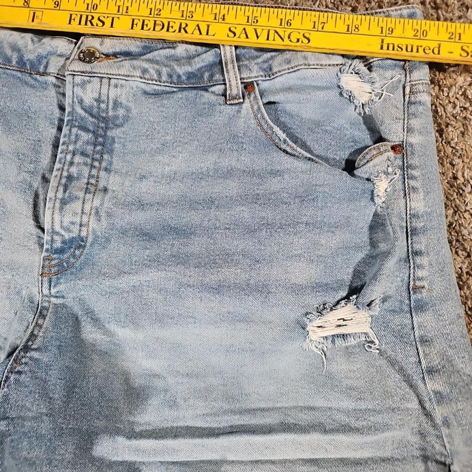 Other Vanilla Star 20W Distressed Blue Jeans Shorts Size 42" / US 20 - 5 Thumbnail