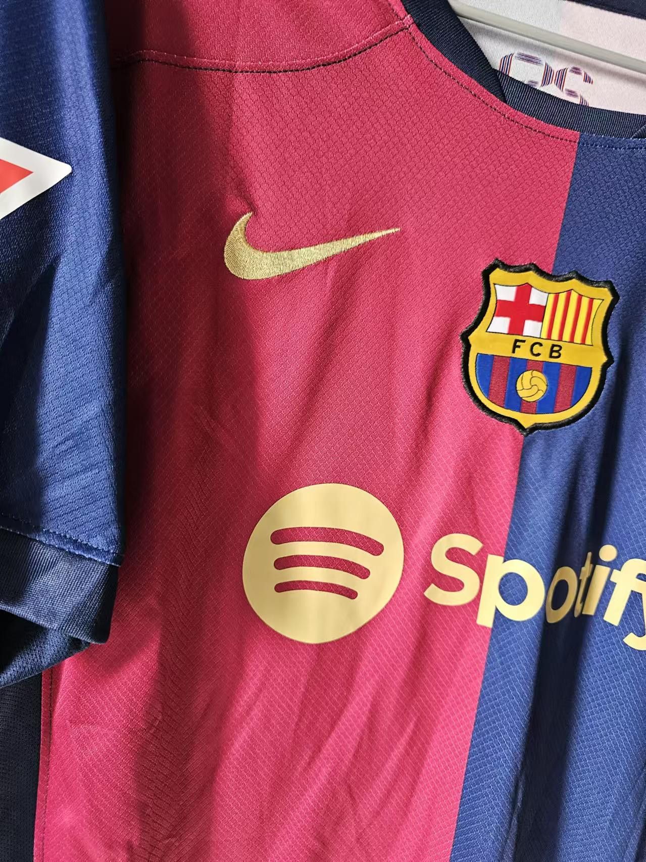 Other Barcelona #19 Lamine Yamal Jersey Home L Size US L / EU 52-54 / 3 - 3 Thumbnail