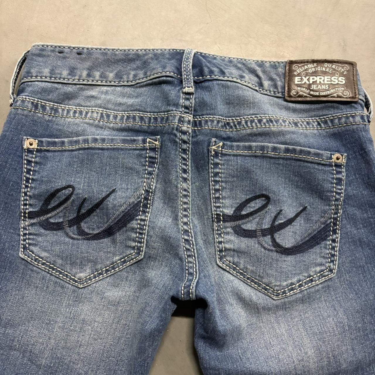 Vintage Crazy Vintage Y2K/2000s Flared Skater Streetwear Style Medium Wash Denim Jeans! Size US 27 - 5 Thumbnail