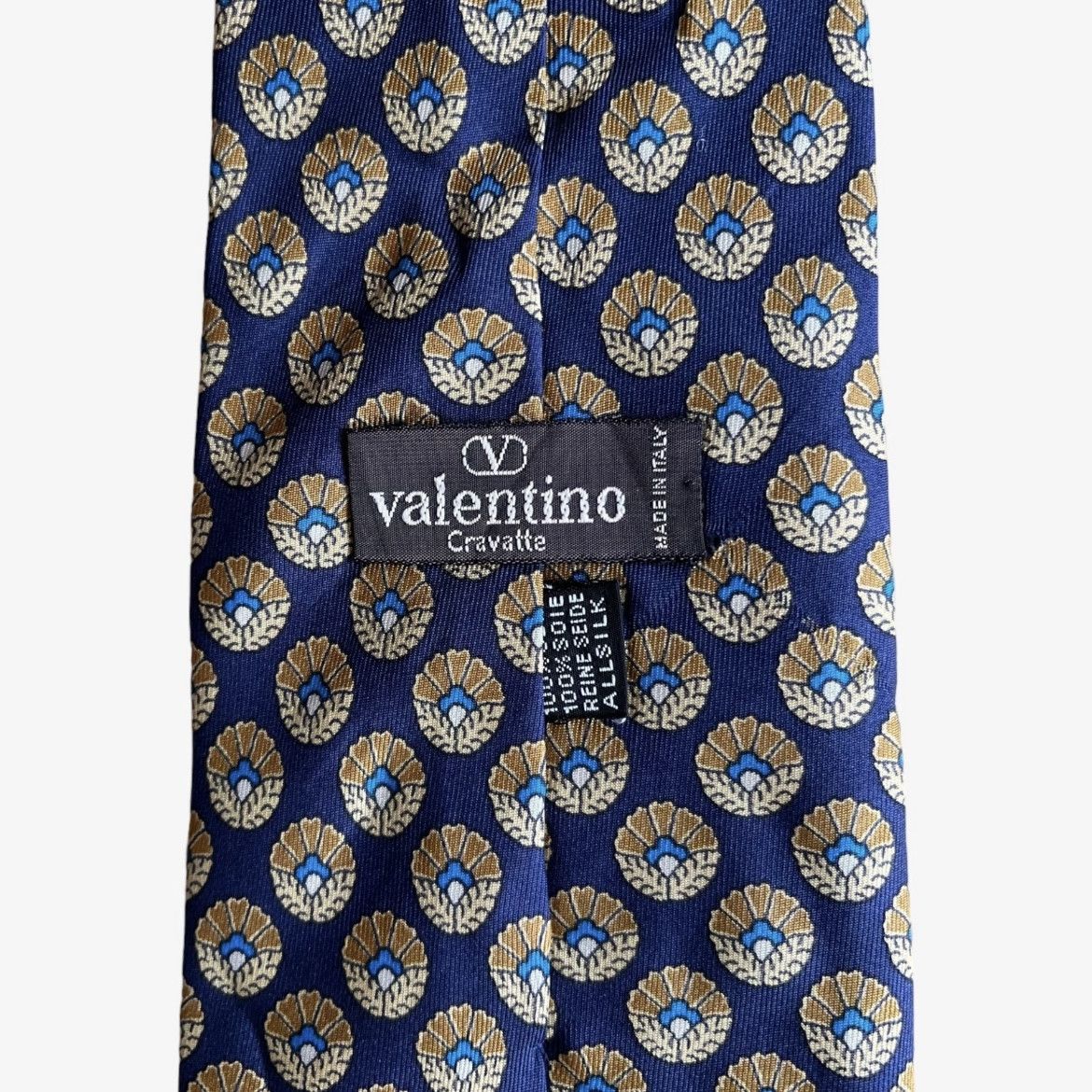 Valentino Vintage 90s Valentino Art Deco Shell Pearl Print Silk Tie Size ONE SIZE - 2 Thumbnail