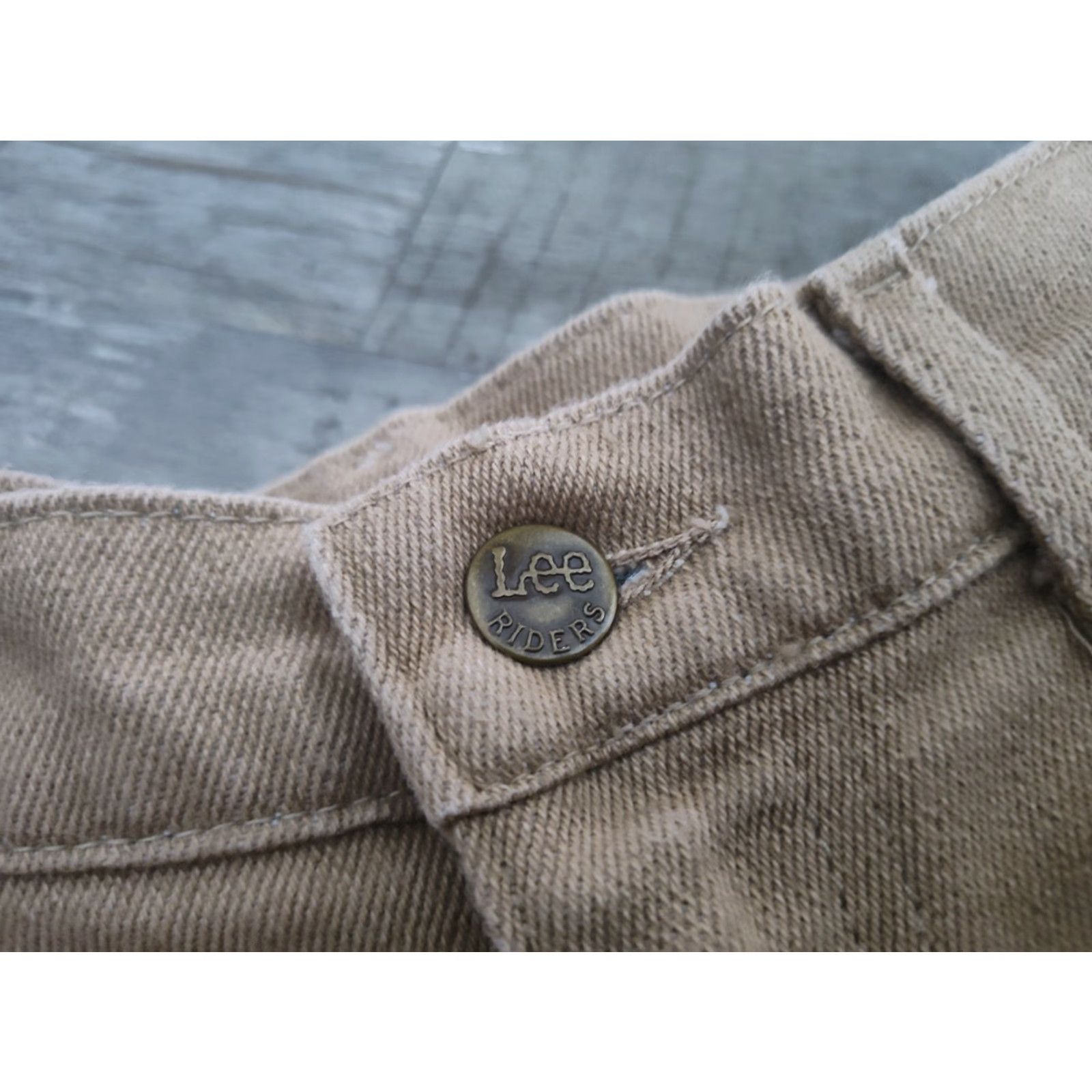 Vintage VINTAGE Lee Riders Jeans Women Straight 16 United States Brown Denim 5-Pocket High Rise USA Made Size 38" / US 16 / IT 52 - 4 Thumbnail