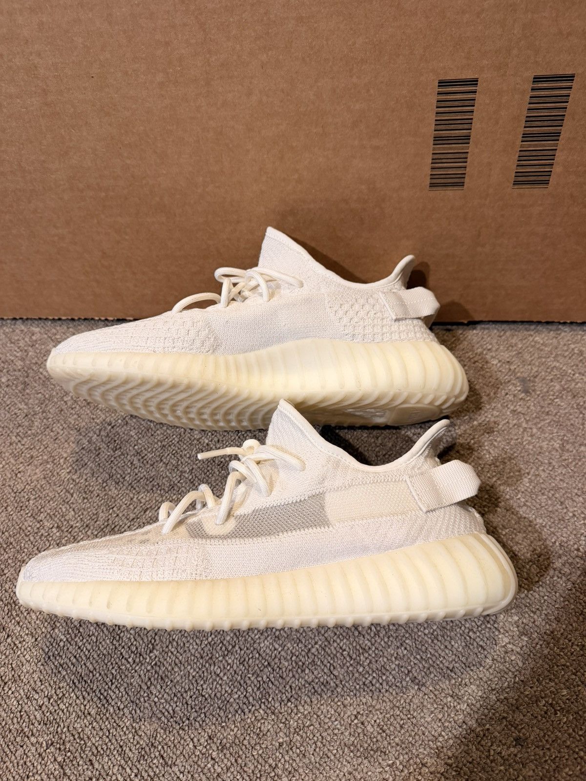 Adidas Yeezy 350 v2 (Bone) Size US 10 / EU 43 - 2 Thumbnail