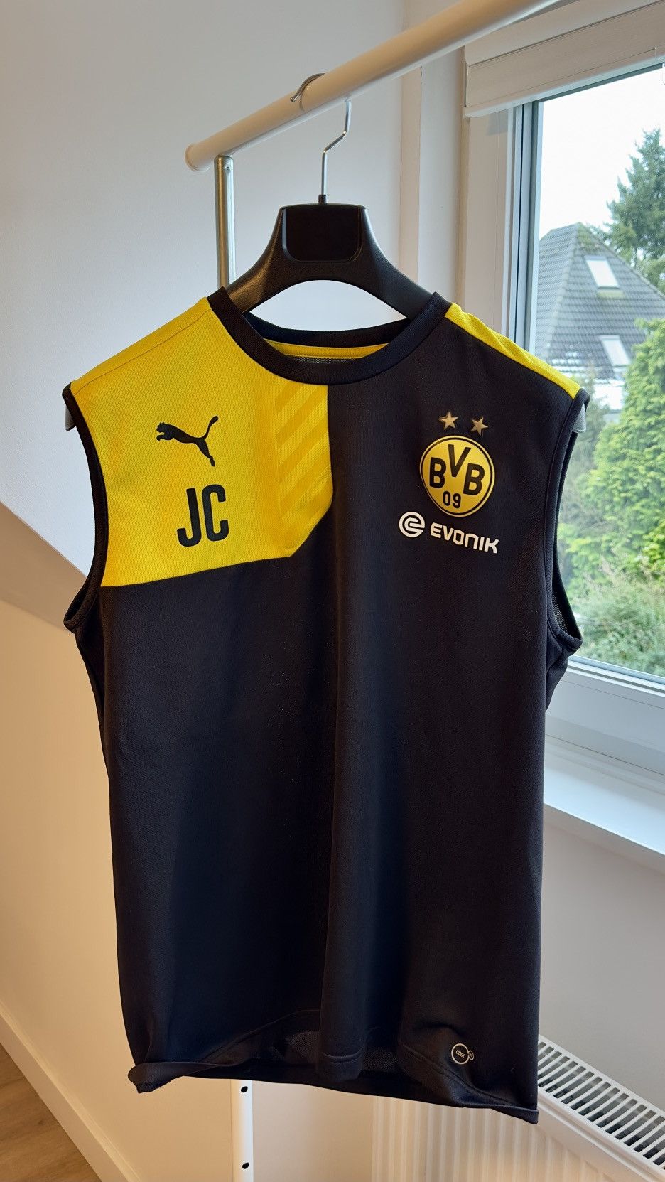 Puma BVB BORUSSIA DORTMUND TRICOT SIZE M-L Size US L / EU 52-54 / 3 - 1 Thumbnail