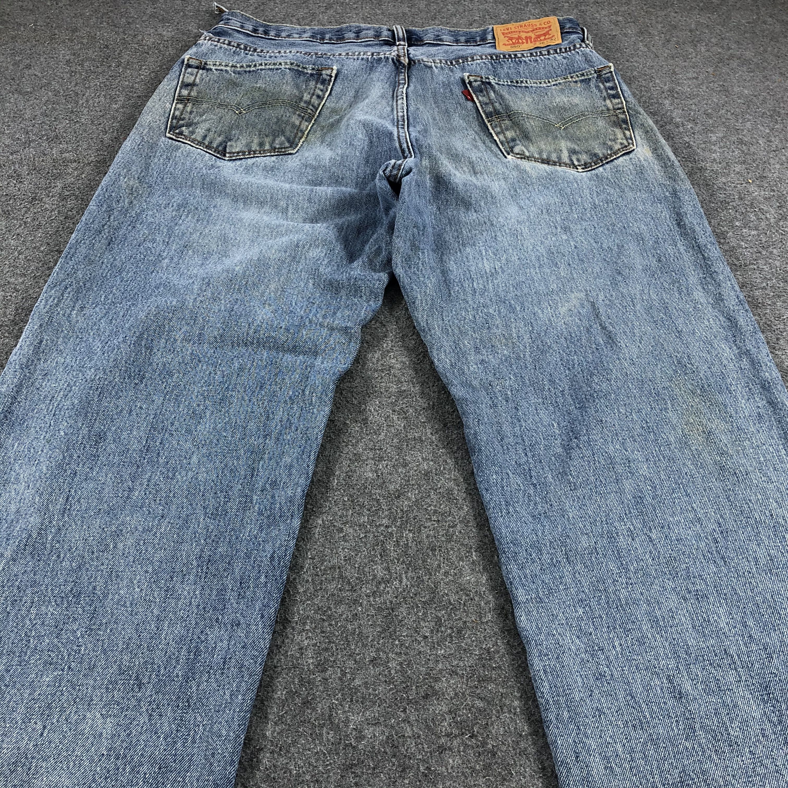 Levi's Vintage Levis 550 Jeans Faded Blue Jeans-J1082 Size US 36 / EU 52 - 4 Thumbnail