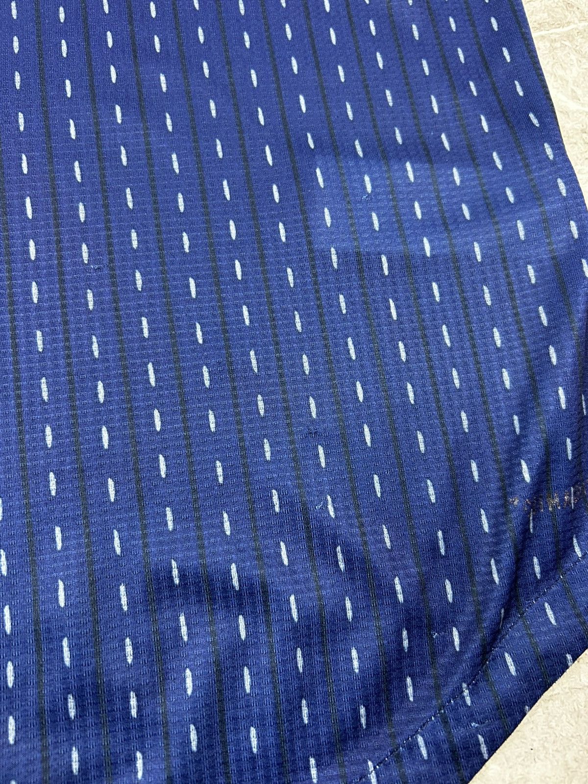 Adidas JAPAN 2018 HOME SHIRT FOOTBALL SOCCER JERSEY ADIDAS Size US L / EU 52-54 / 3 - 9 Thumbnail