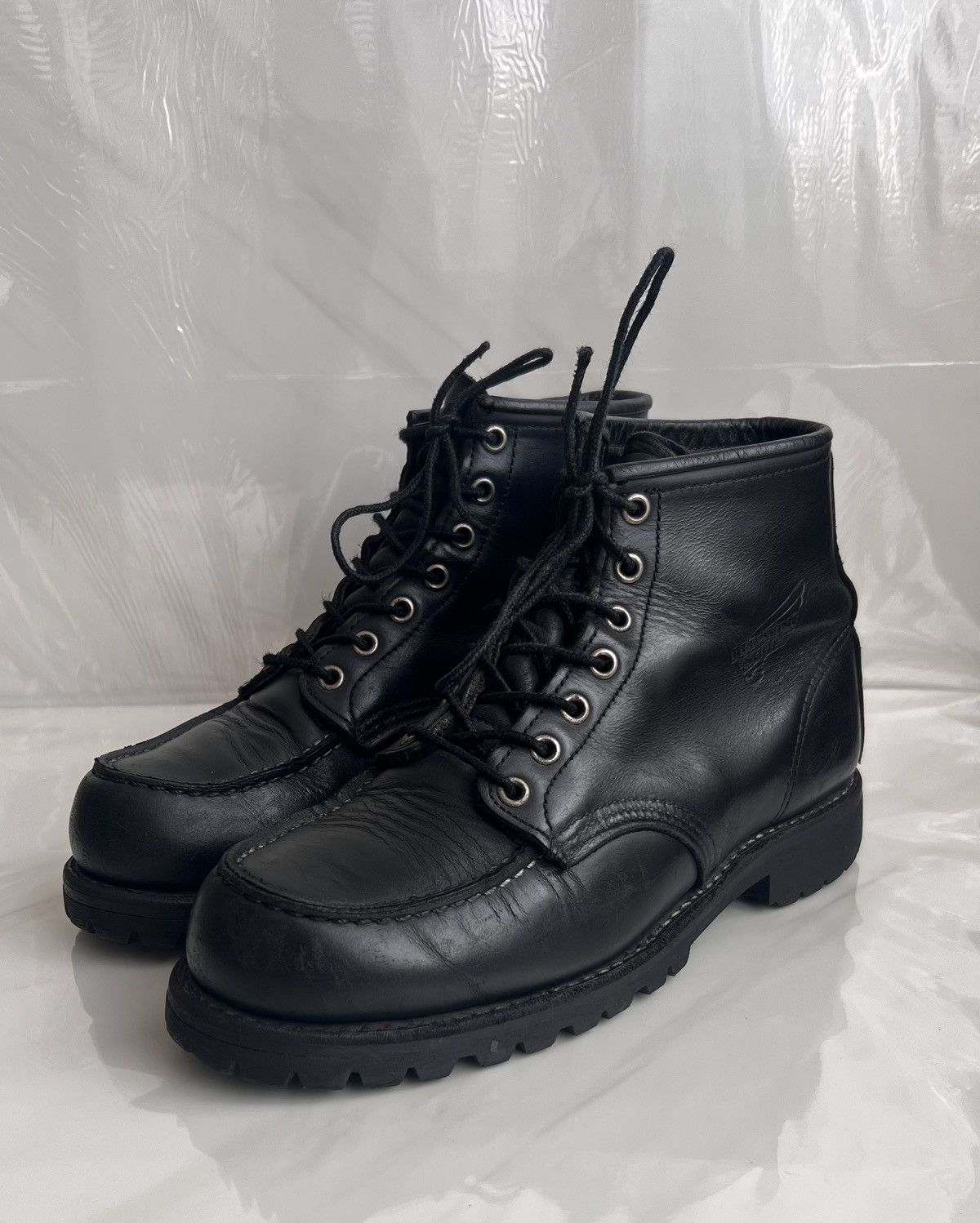 Red Wing Red wing #8130 classic moc toe black leather boot size 8 D Size US 8 / EU 41 - 3 Thumbnail