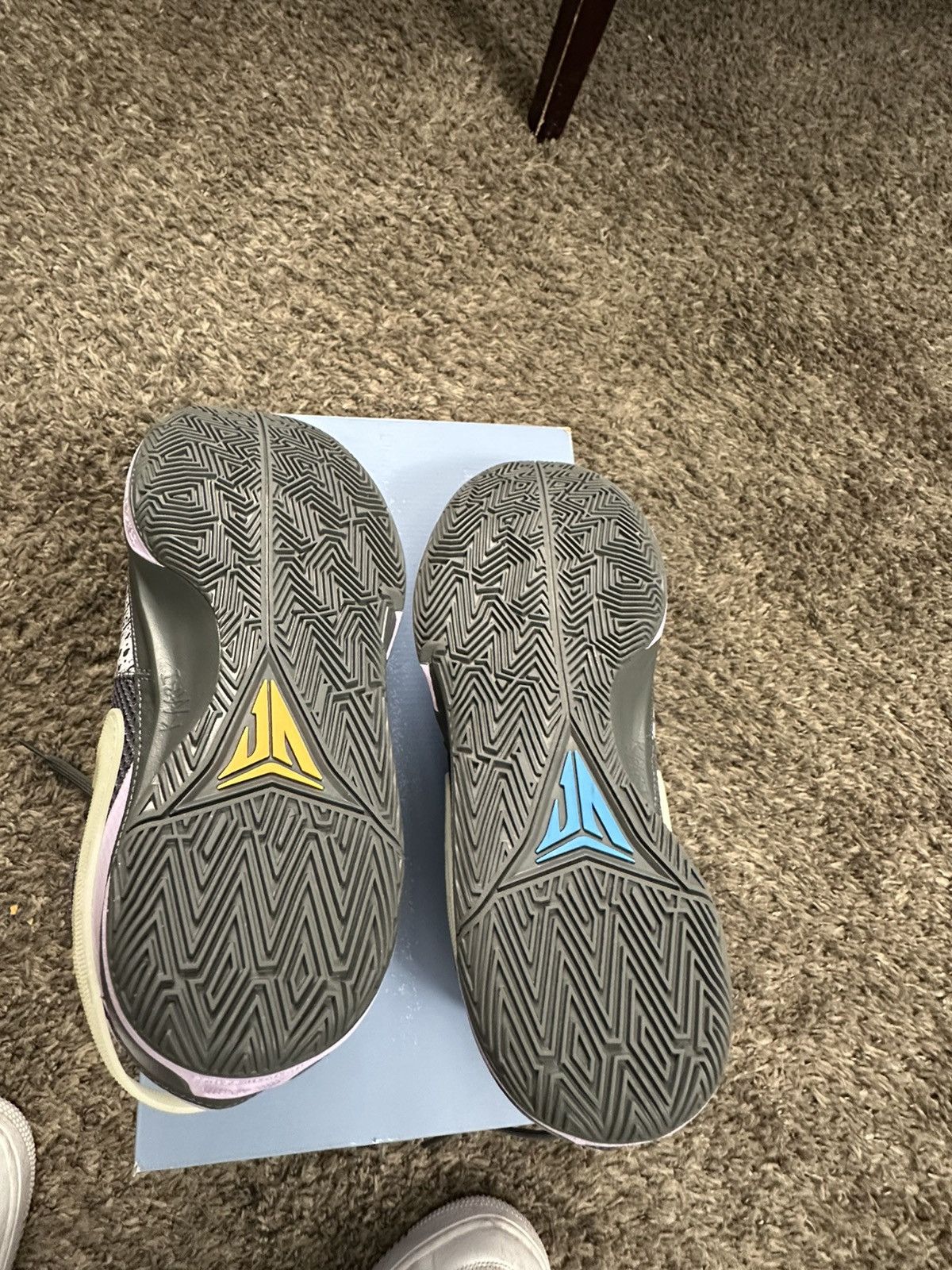 Jordan Brand Ja 1 Iron Grey/Multi-color Size US 12 / EU 45 - 5 Thumbnail