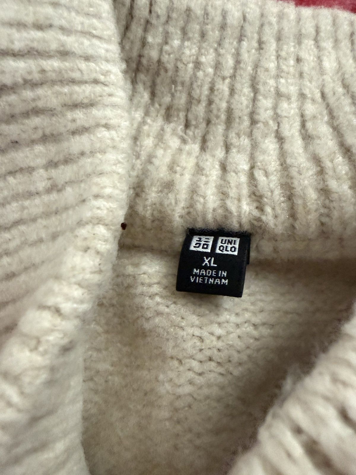 Uniqlo Uniqlo Quarter Zip “Oatmeal” Size XL 🔥 Size US XL / EU 56 / 4 - 2 Thumbnail