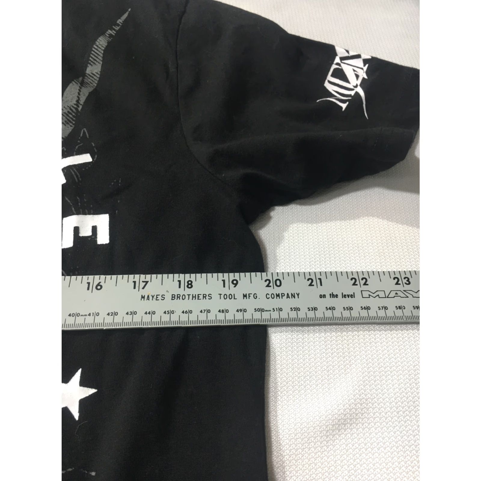 Southpole Southpole Graphic T-shirt Medium Short Sleeve Crew Neck Black Cotton Knit Men Regular Scorpion Tiger Logo Bejeweled 2010s Hip Hop Y2K Classic Size US M / EU 48-50 / 2 - 5 Thumbnail