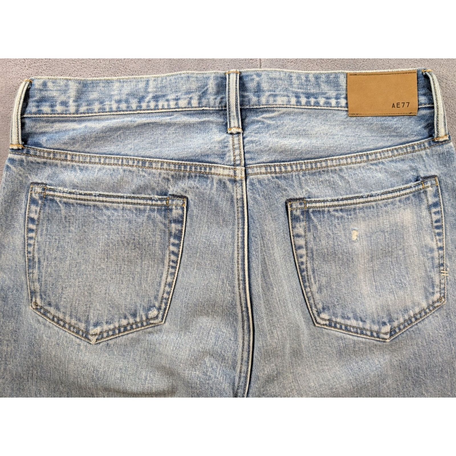 American Eagle Outfitters American Eagle Outfitters Jeans Mens 32x30 Light Blue Wash Button Fly Denim Slim Selvedge 5-Pocket Blue 32 Inseam Mid Rise Straight Regular Mens Jeans Size US 32 / EU 48 - 7 Thumbnail