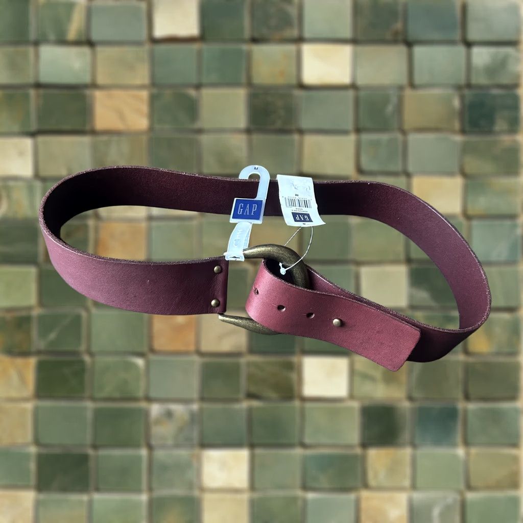 Gap GAP Belt Women Regular Brown Leather 39" Solid Brass Buckle Size ONE SIZE - 1 Thumbnail