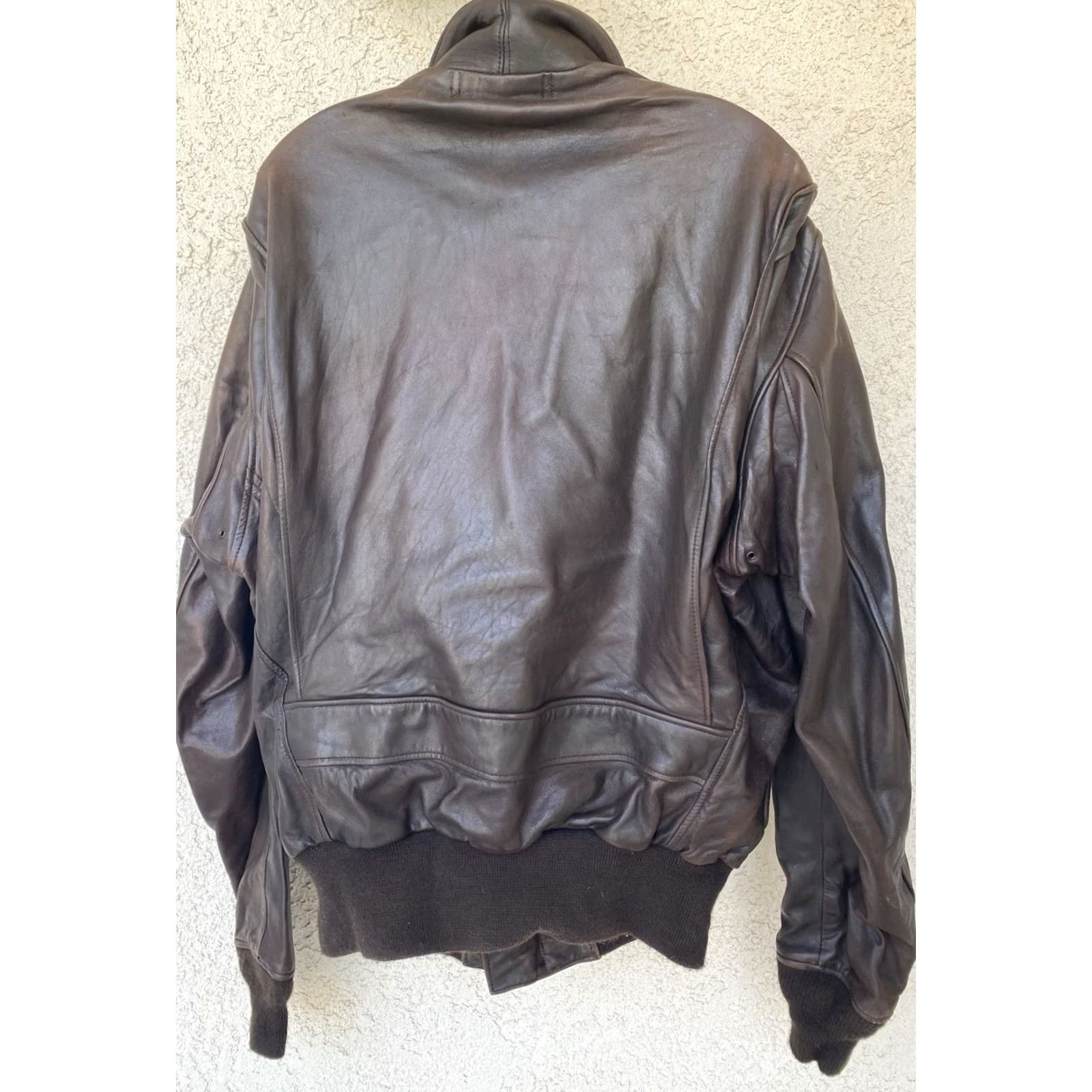 Vintage VINTAGE Flight Suits Ltd Leather Bomber Jacket 44 Long USA Brown Flight Worn Mens Jacket Size US S / EU 44-46 / 1 - 7 Thumbnail