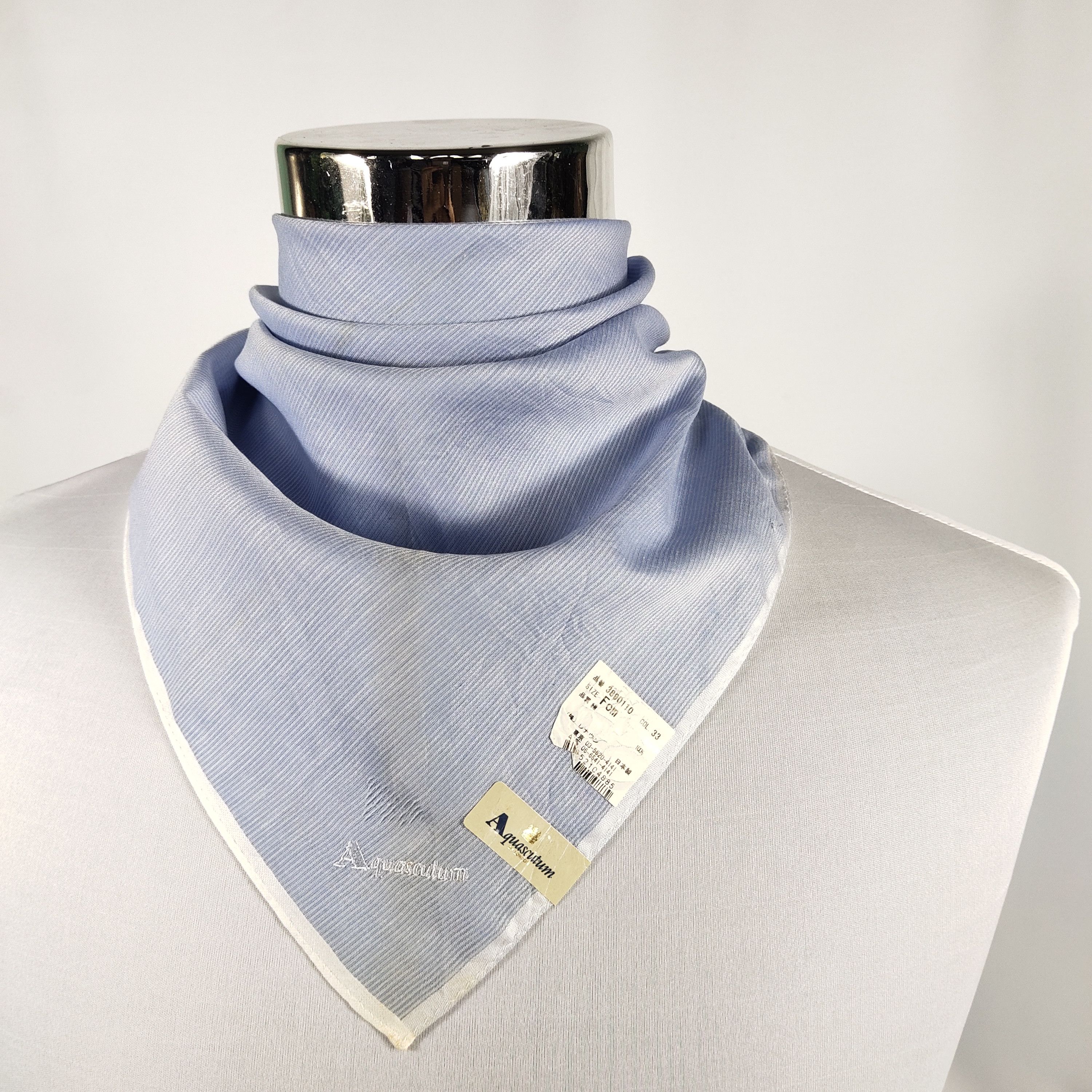Aquascutum × Vintage Aquascutum Handkerchief / Neckerchief / Bandana FZ202 Size ONE SIZE - 1 Thumbnail
