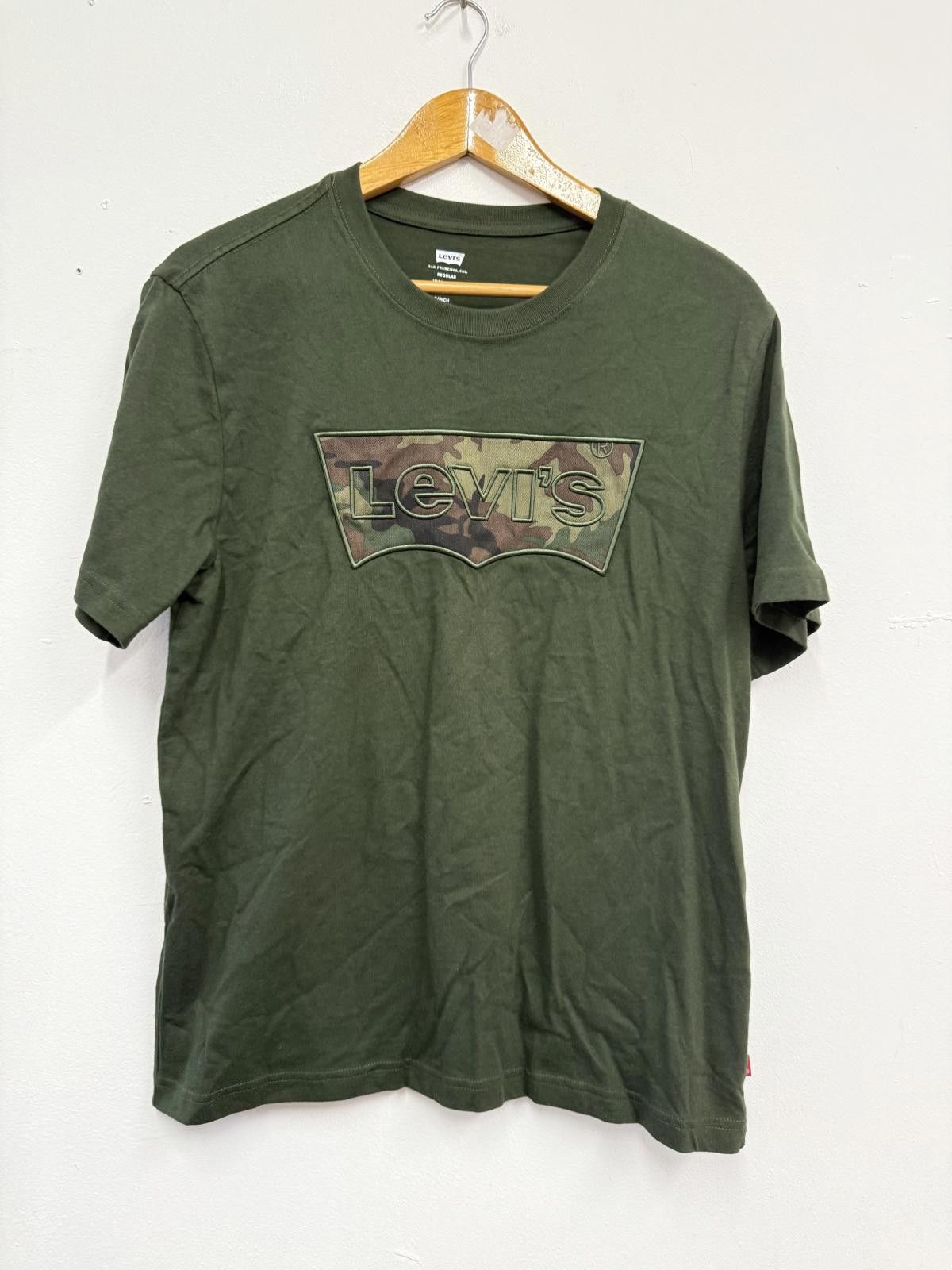 Levi's Levi's Olive Green Logo T-Shirt Size S Size US S / EU 44-46 / 1 - 1 Thumbnail