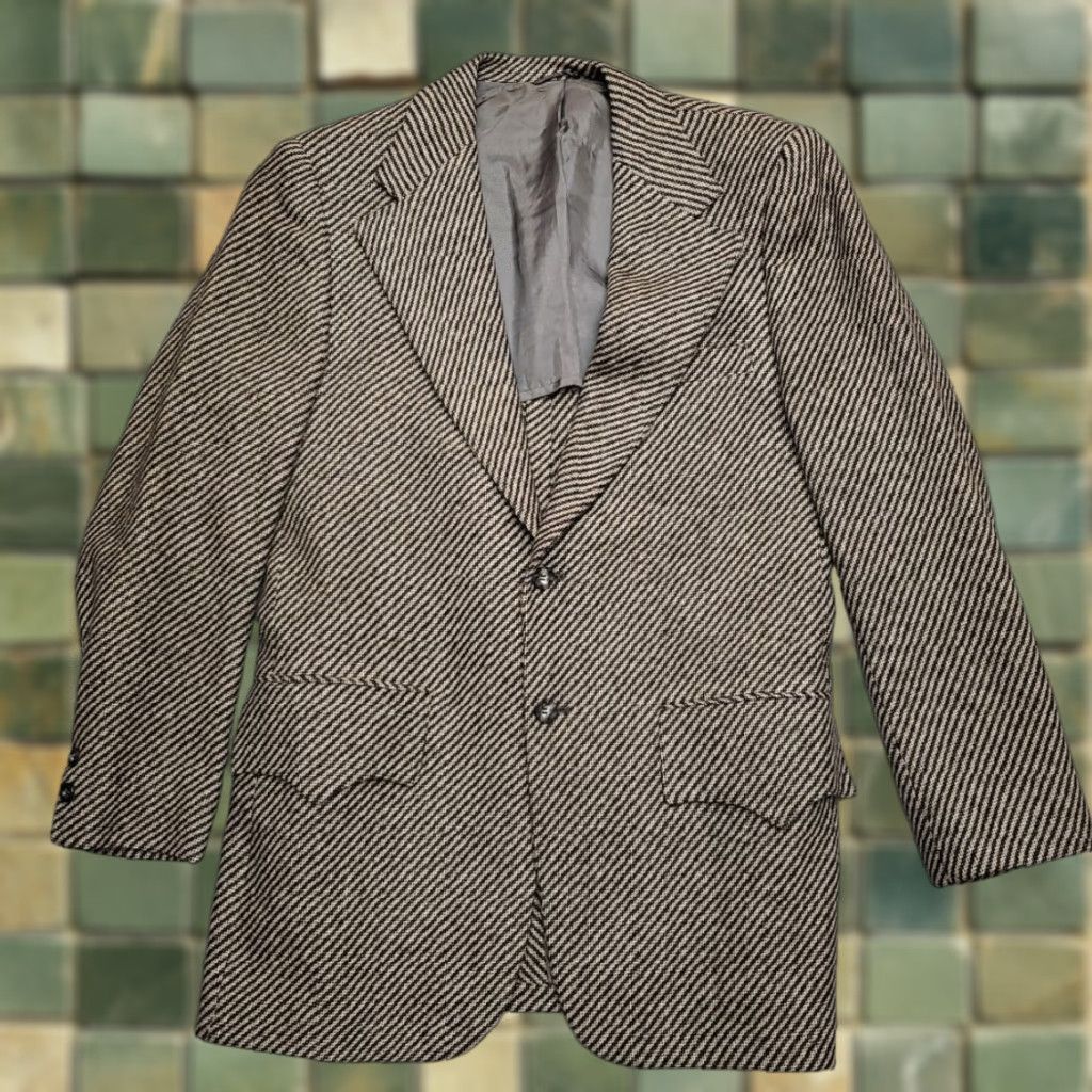 Vintage Hudsons Mens Blazer Jacket Casual Vintage Union Made in USA Western Wool Striped Brown 39 Two-Button Notch Lined Pockets Mens Size 40R - 1 Thumbnail