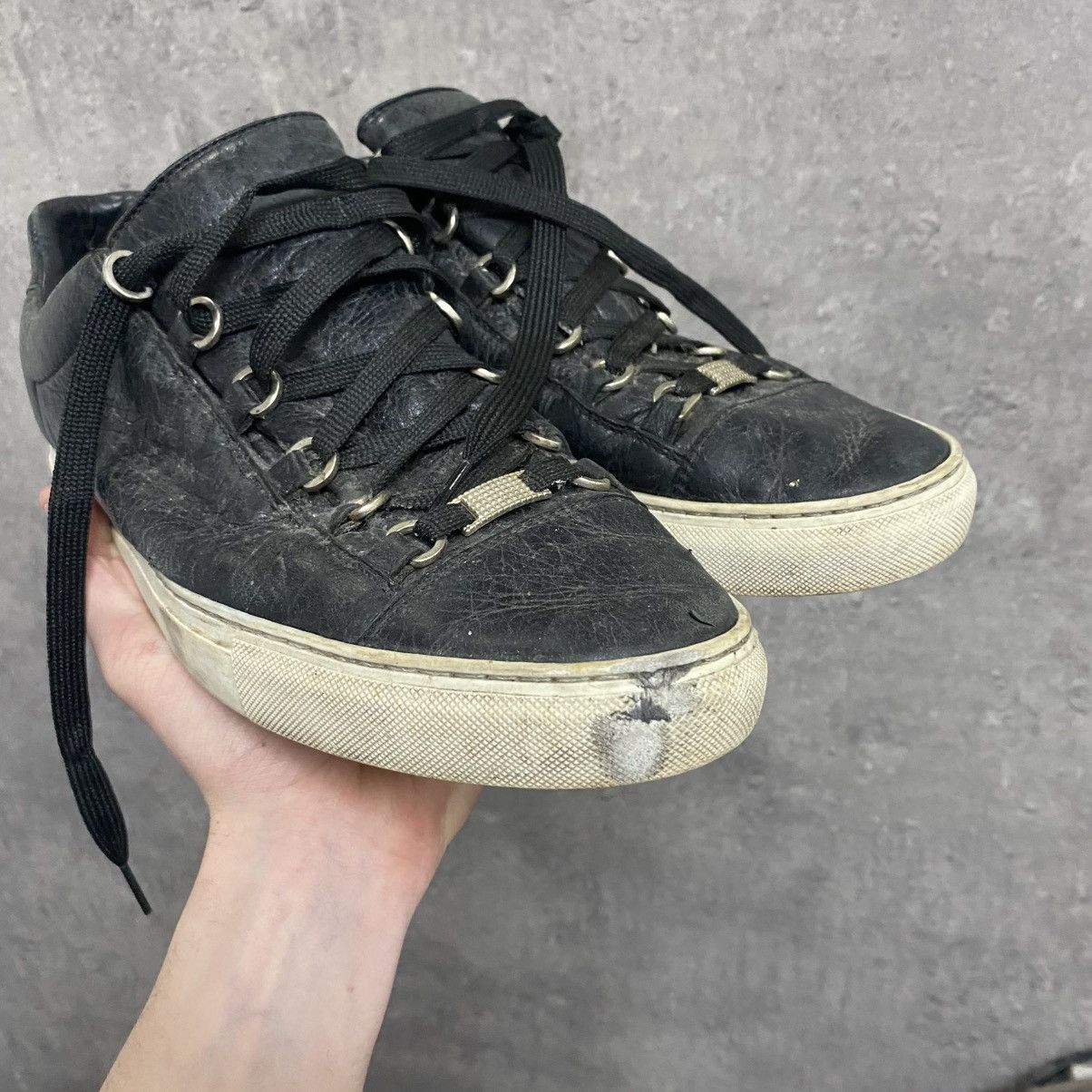 Balenciaga Balenciaga Arena Low Black Cracked Leather Sneakers Size US 10 / EU 43 - 4 Thumbnail