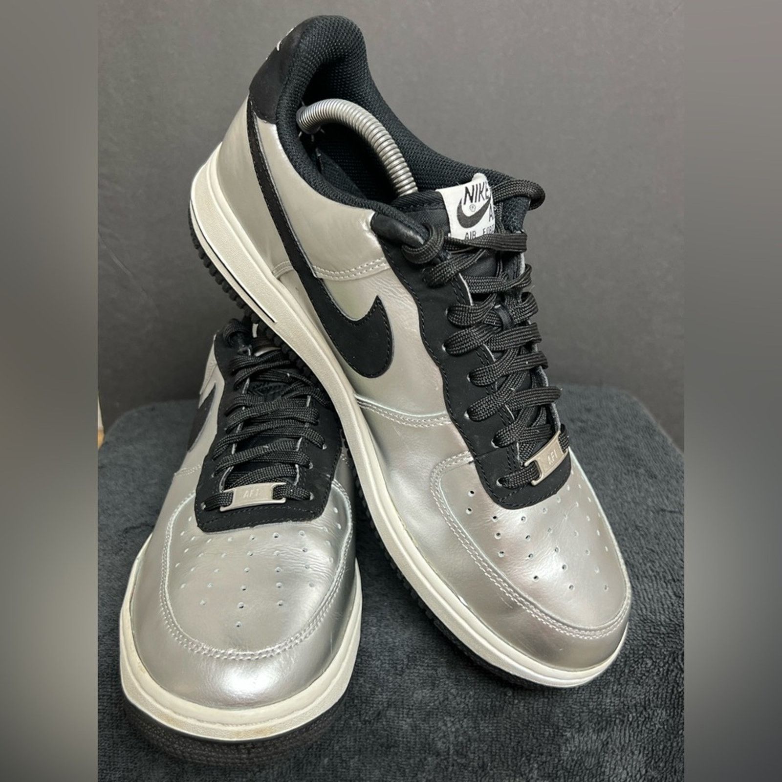 Nike Nike Mens Air Force 1 Silver Black Raiders Shoes Size 10 Size US 10 / EU 43 - 6 Thumbnail