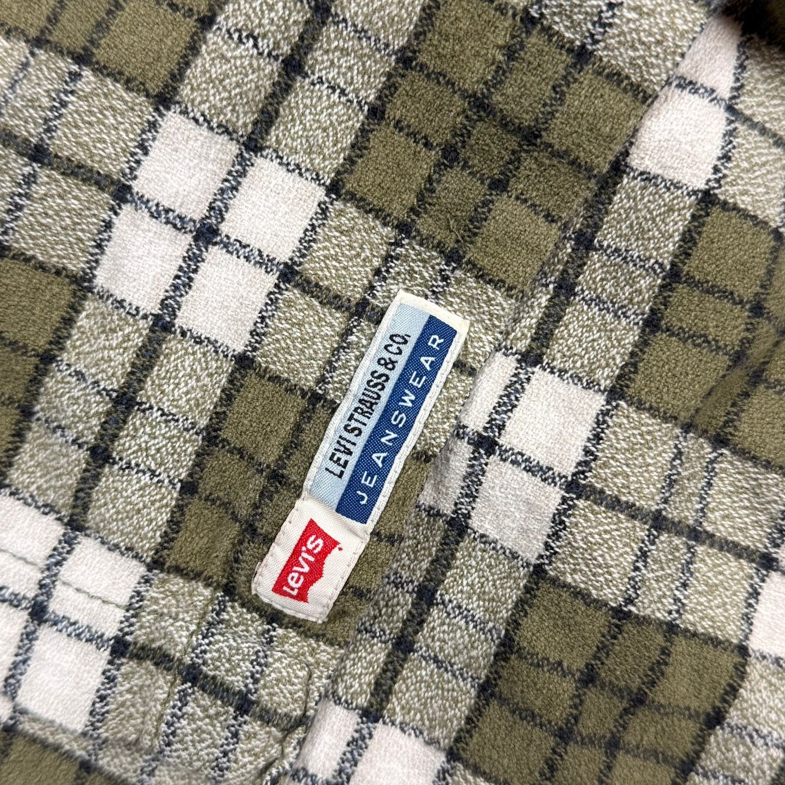 Levi's × Vintage Vintage Levi's Jeans Green Plaid Flannel Shirt Size US XL / EU 56 / 4 - 4 Thumbnail