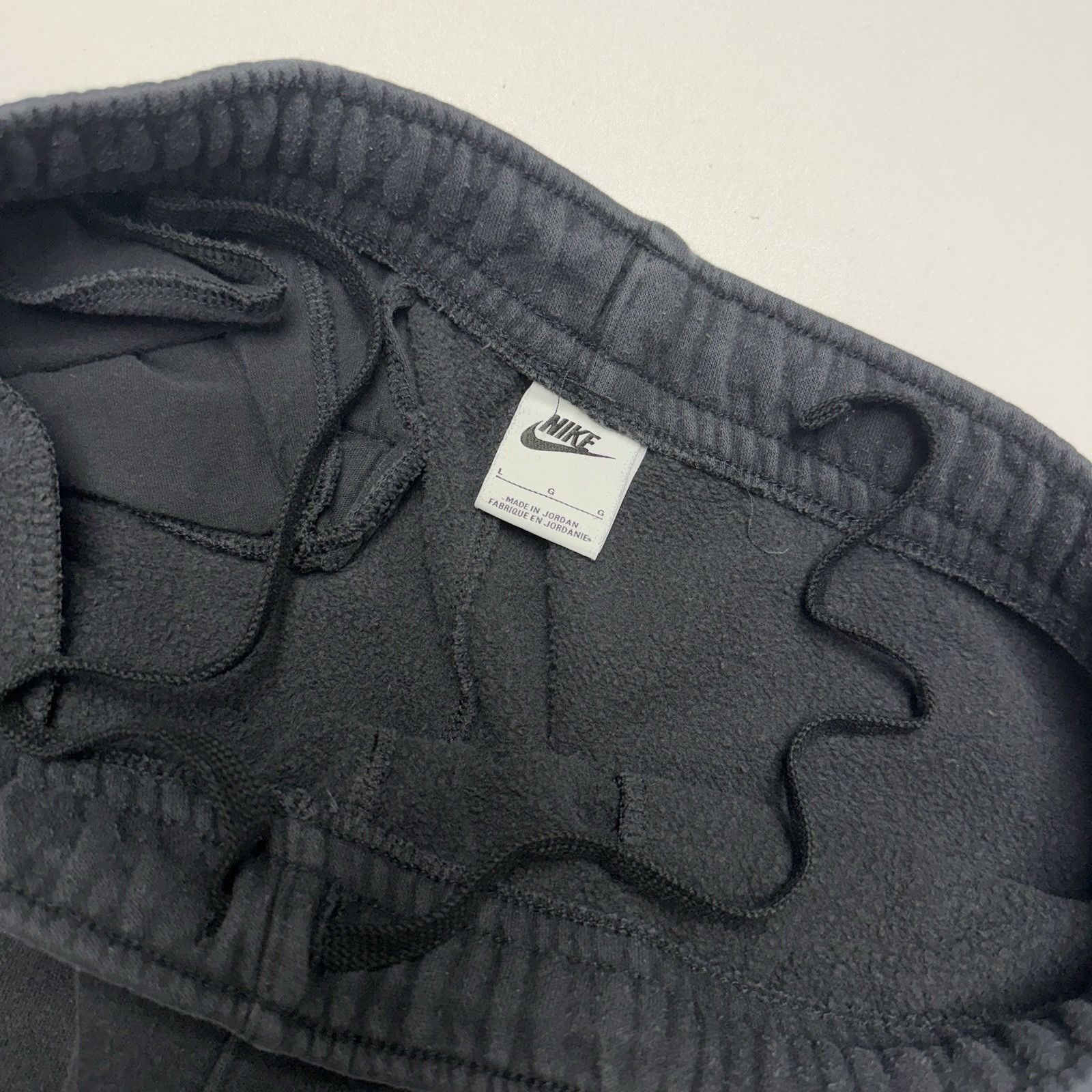 Nike Nike Sweatpants Mens Large Athletic Joggers Faded Black 31 Size US 31 - 7 Thumbnail