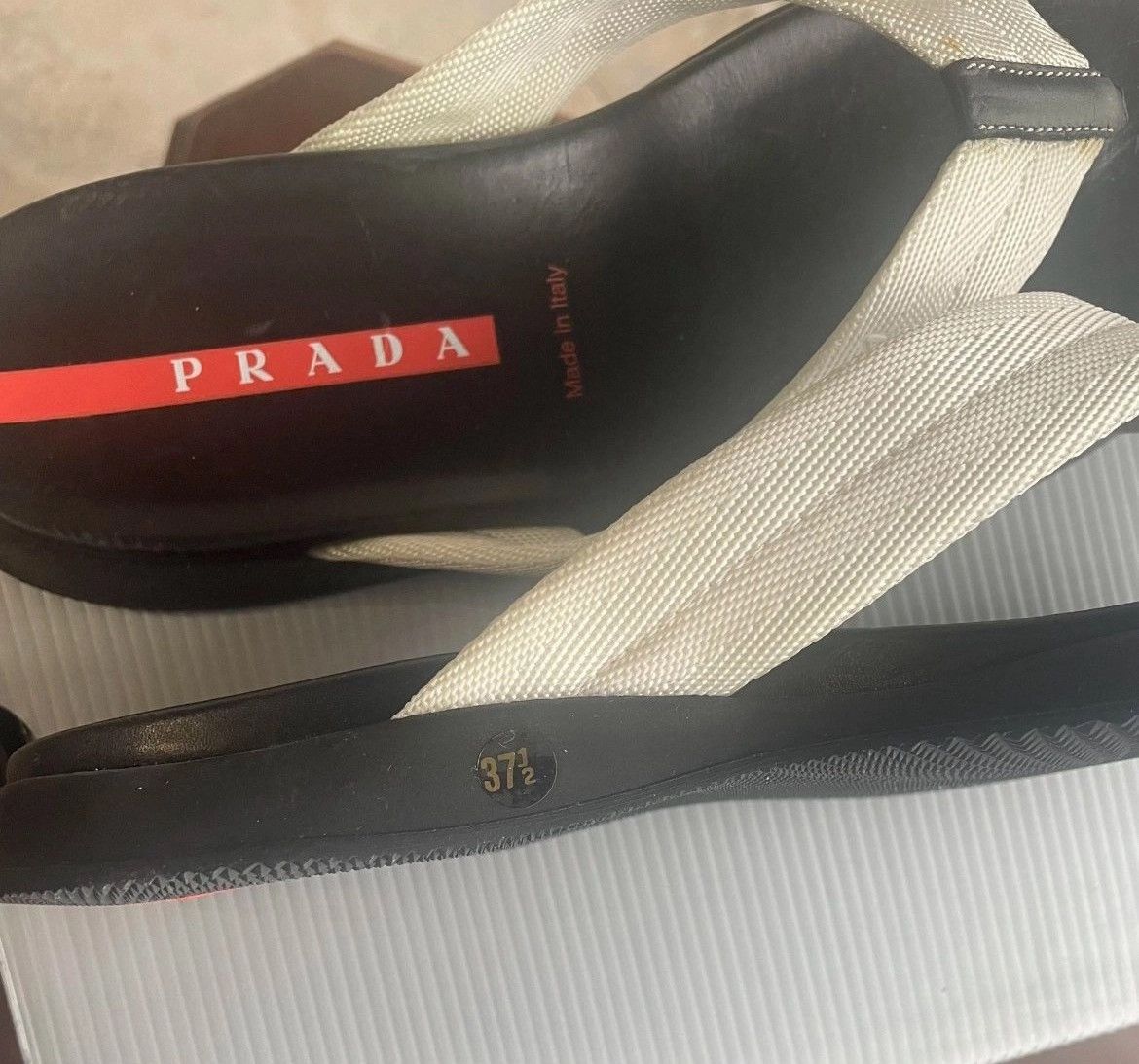 Prada Prada Women’s Flip Flops 37.5 New Red Line Y2K Size US 7.5 / IT 37.5 - 9 Thumbnail
