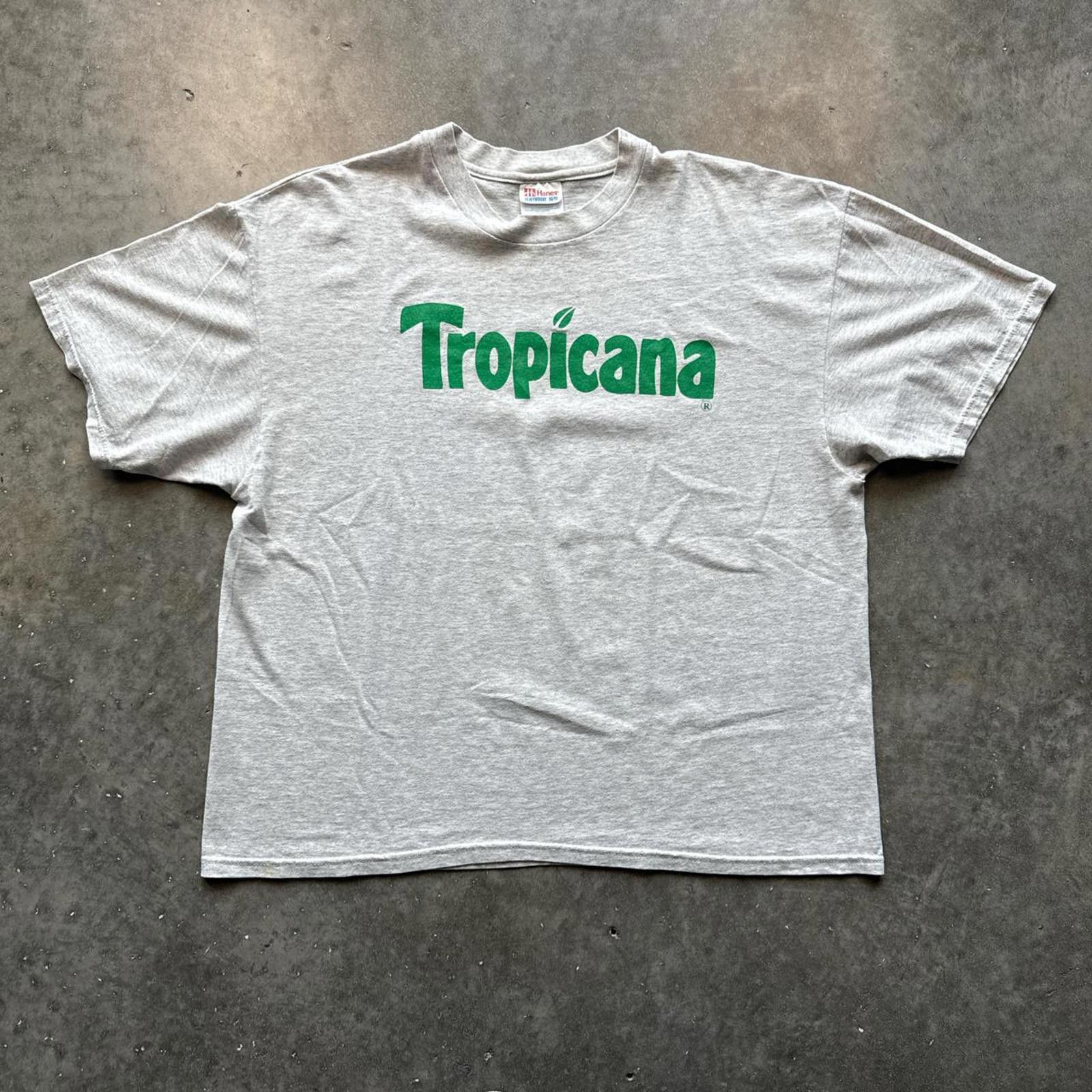 Hanes Tropicana Juice Vintage 90s Faded T-Shirt Size US XL / EU 56 / 4 - 1 Thumbnail