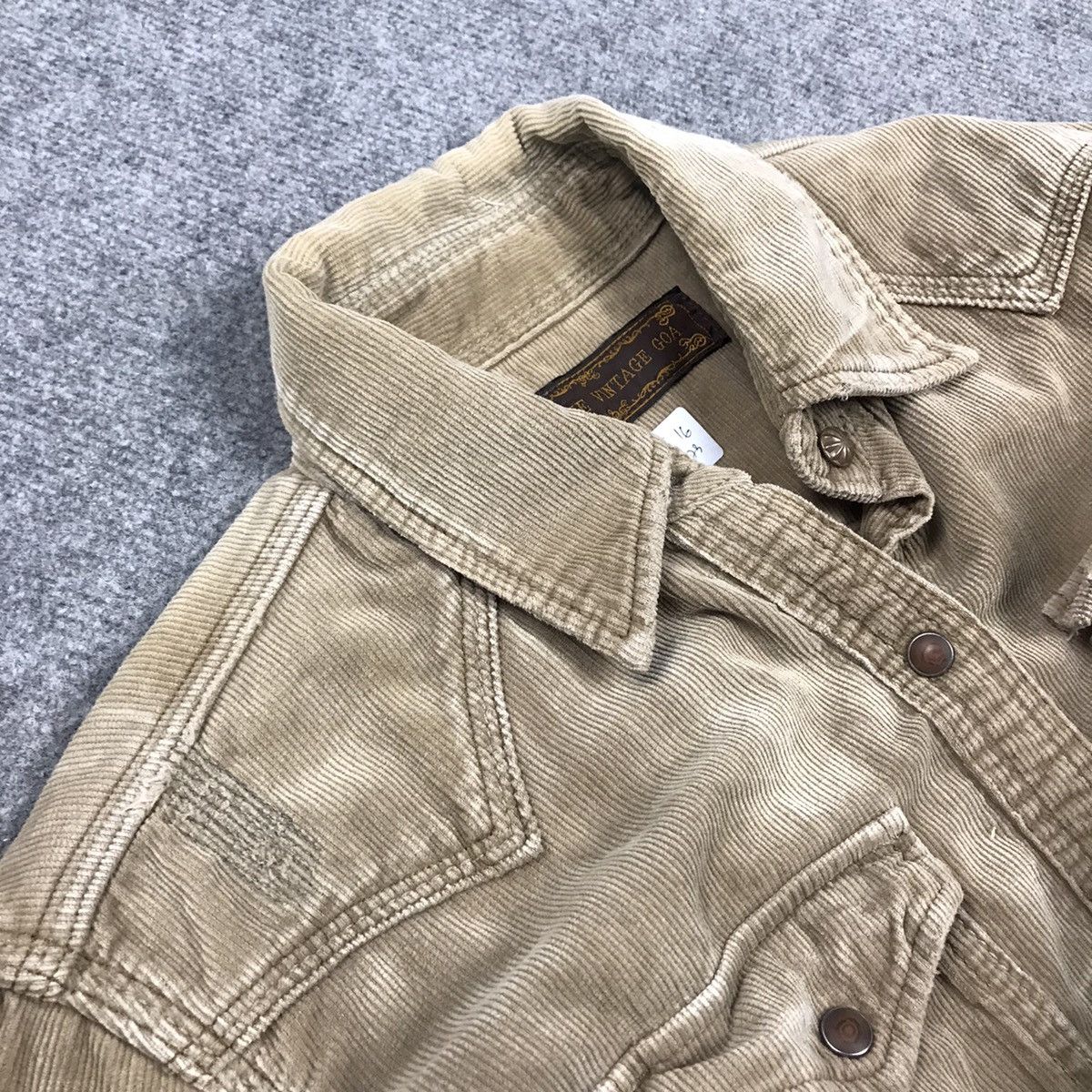 If Six Was Nine Genuine vintage Goa corduroy Distressed Snap button Shirt Size US S / EU 44-46 / 1 - 16 Thumbnail