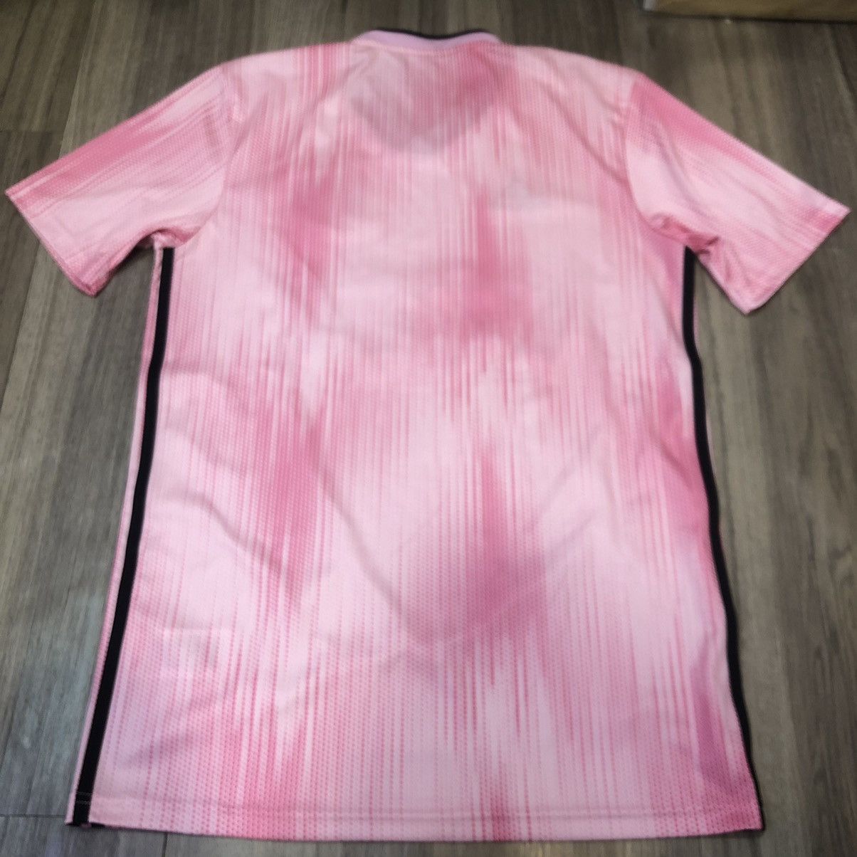 Adidas Red star F.C 19/20 away shirt Size US S / EU 44-46 / 1 - 3 Thumbnail