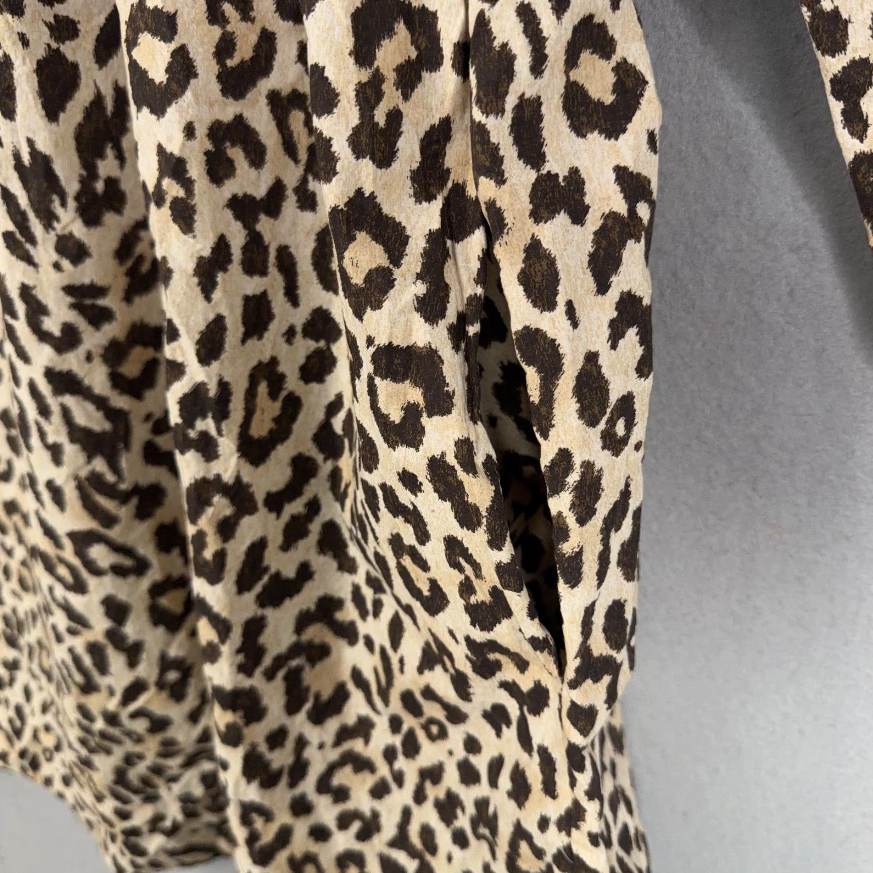 J.Crew J.CREW Dress Womens Small Brown Leopard Print Ruffle Neck Puff Sleeve Cotton T-Shirt Alternative? Size S / US 4 / IT 40 - 5 Thumbnail