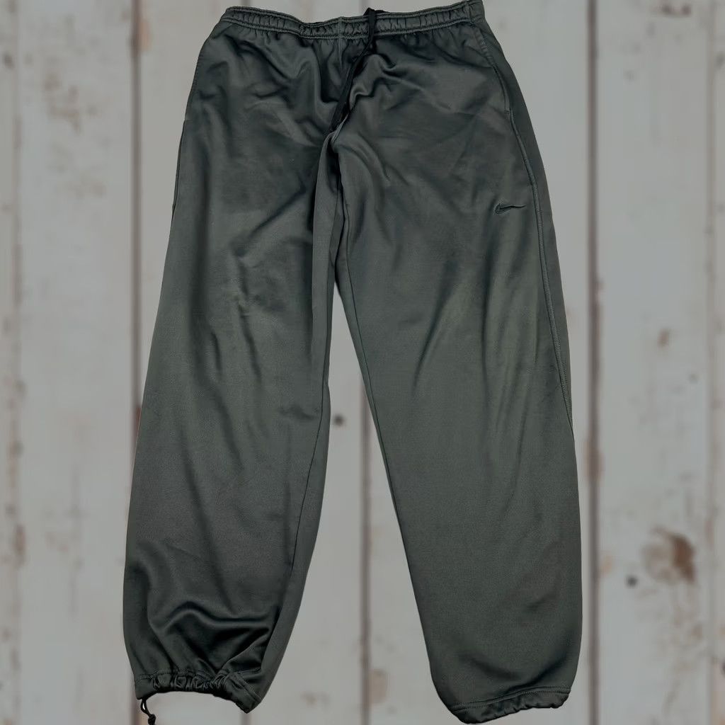 Nike Nike Pants Men 2XL Gray Therma-FIT Athletic Tapered Sweatpants XXL Size US 39 - 1 Thumbnail