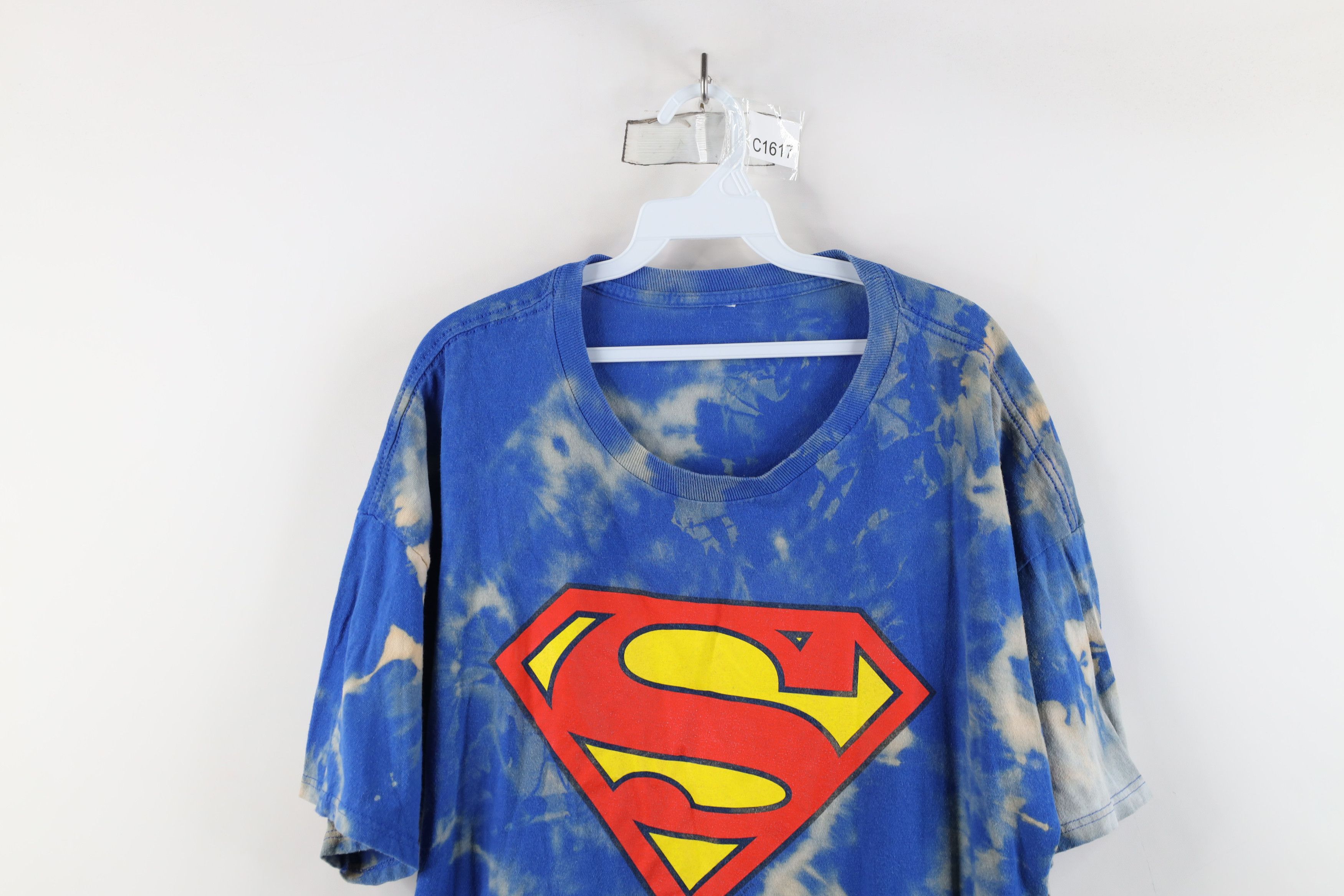 Vintage Vintage 90s DC Comics Superman Crest Short Sleeve T-Shirt Size US XL / EU 56 / 4 - 2 Thumbnail