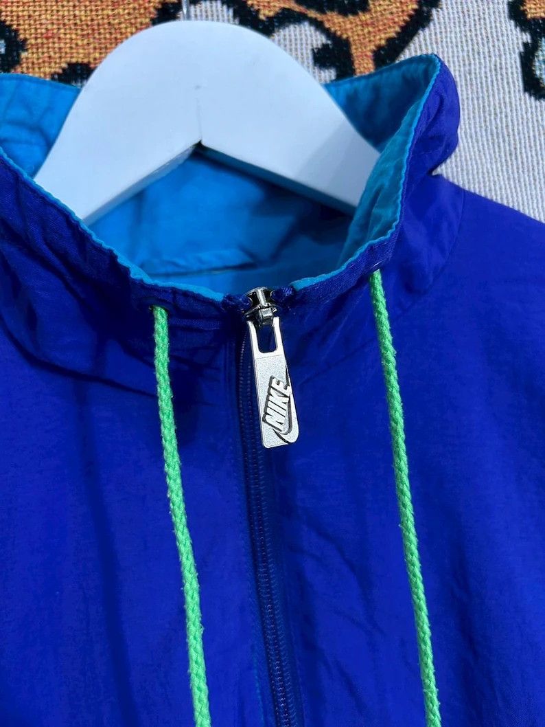 Nike Vintage 90s Nike Jacket size M Size US M / EU 48-50 / 2 - 4 Thumbnail