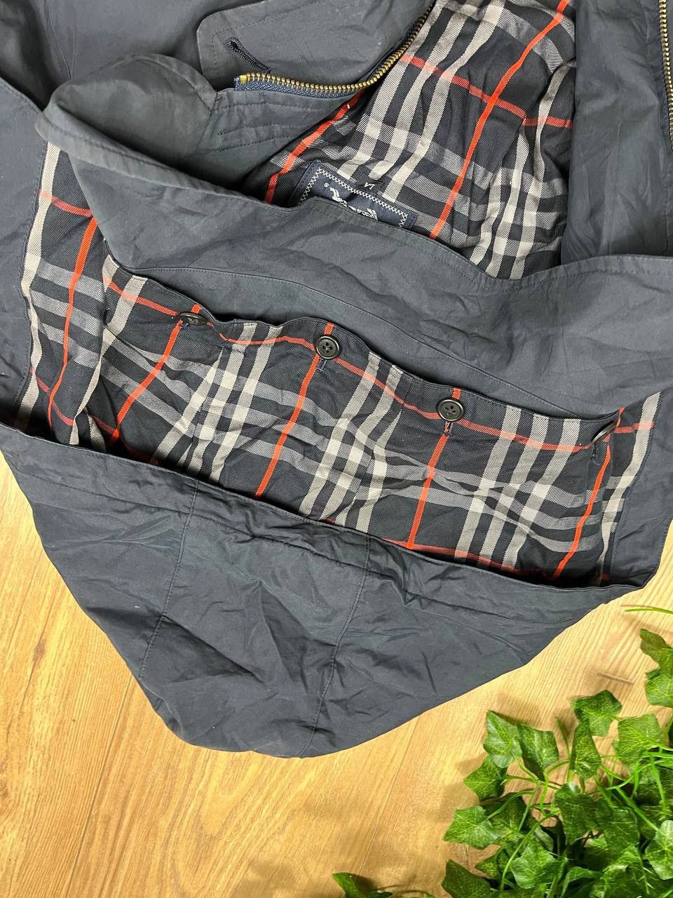 Burberry 00’s BURBERRY NOVA CHECK HOODED COAT RARE OLD MONEY Size US L / EU 52-54 / 3 - 3 Thumbnail