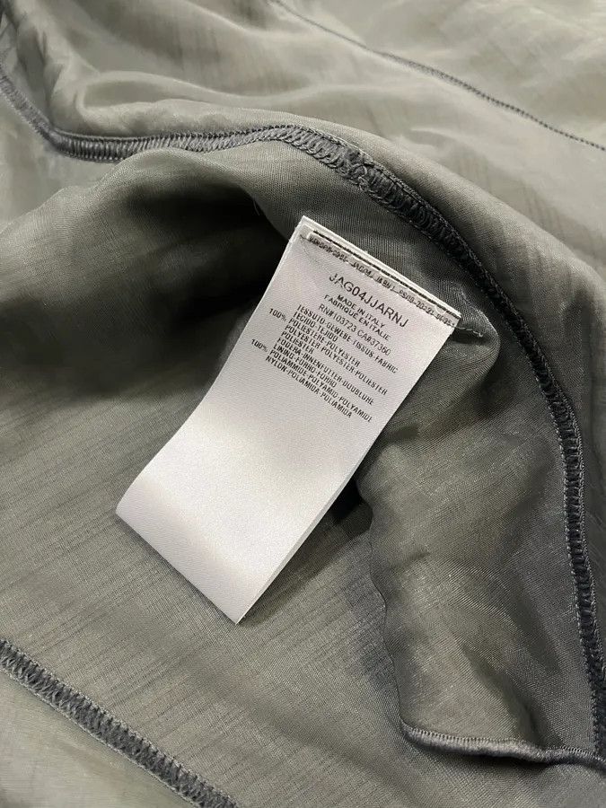 Giorgio Armani SS2012 Giorgio Armani Pleated Striped Grey Jacket Size M / US 6-8 / IT 42-44 - 11 Thumbnail