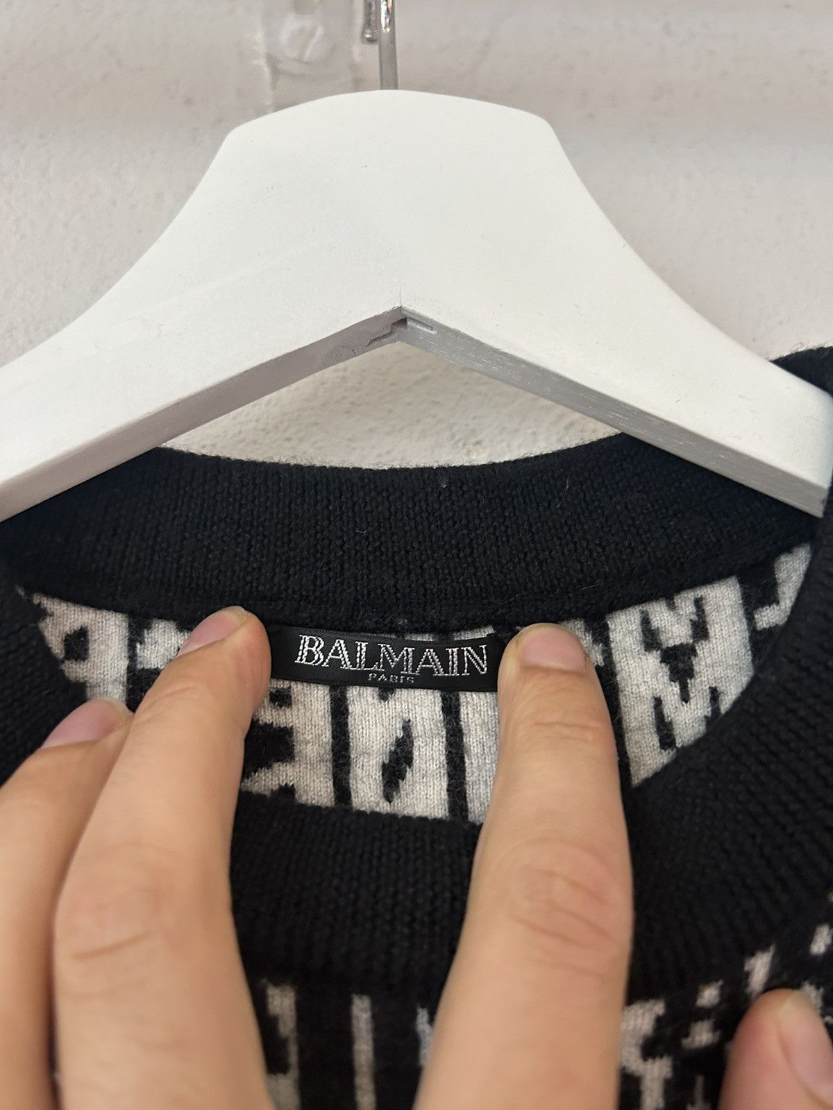 Balmain Black and White ‘Balmain’ Patterned Wool Sweater Size US S / EU 44-46 / 1 - 2 Thumbnail