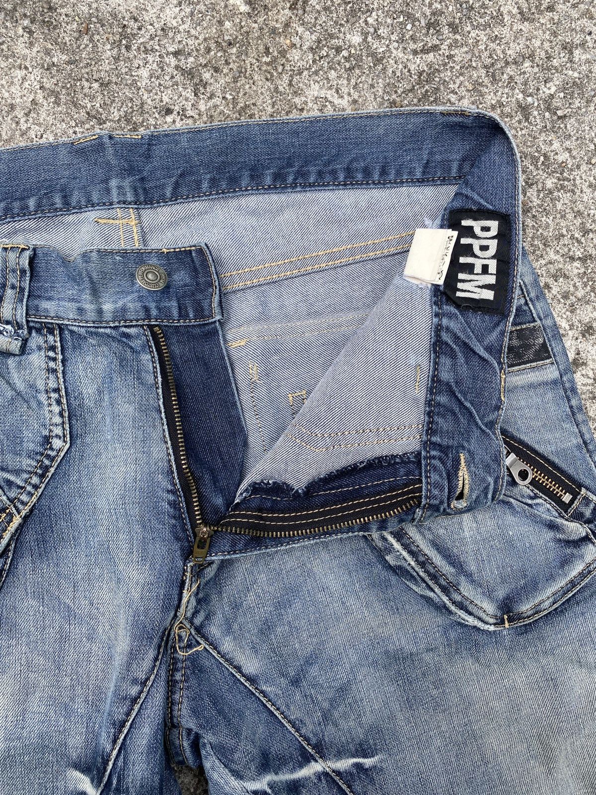 Japanese Brand × PPFM Vintage PPFM Japan Distressed Faded Curve Leg Denim Size US 33 - 13 Thumbnail