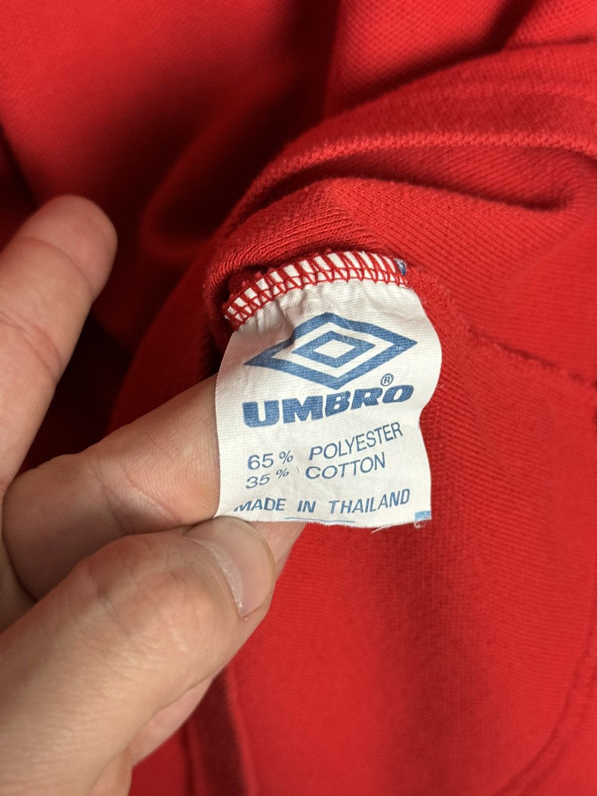 Umbro KIDS Vintage Manchester United Training Football T-Shirt Size US XS / EU 42 / 0 - 10 Thumbnail