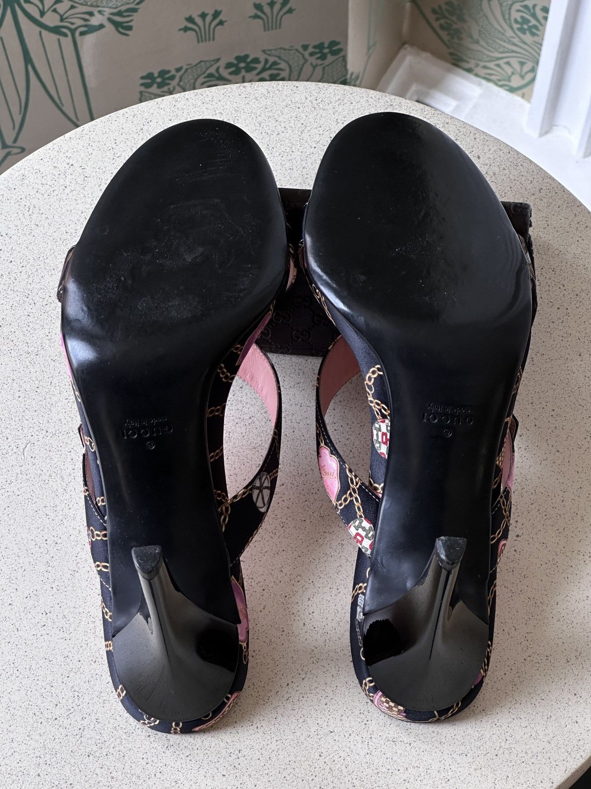 Gucci GUCCI Satin Chain Cross Strap Black Pink Sandals 36,5/6,5 Size US 6.5 / IT 36.5 - 16 Thumbnail