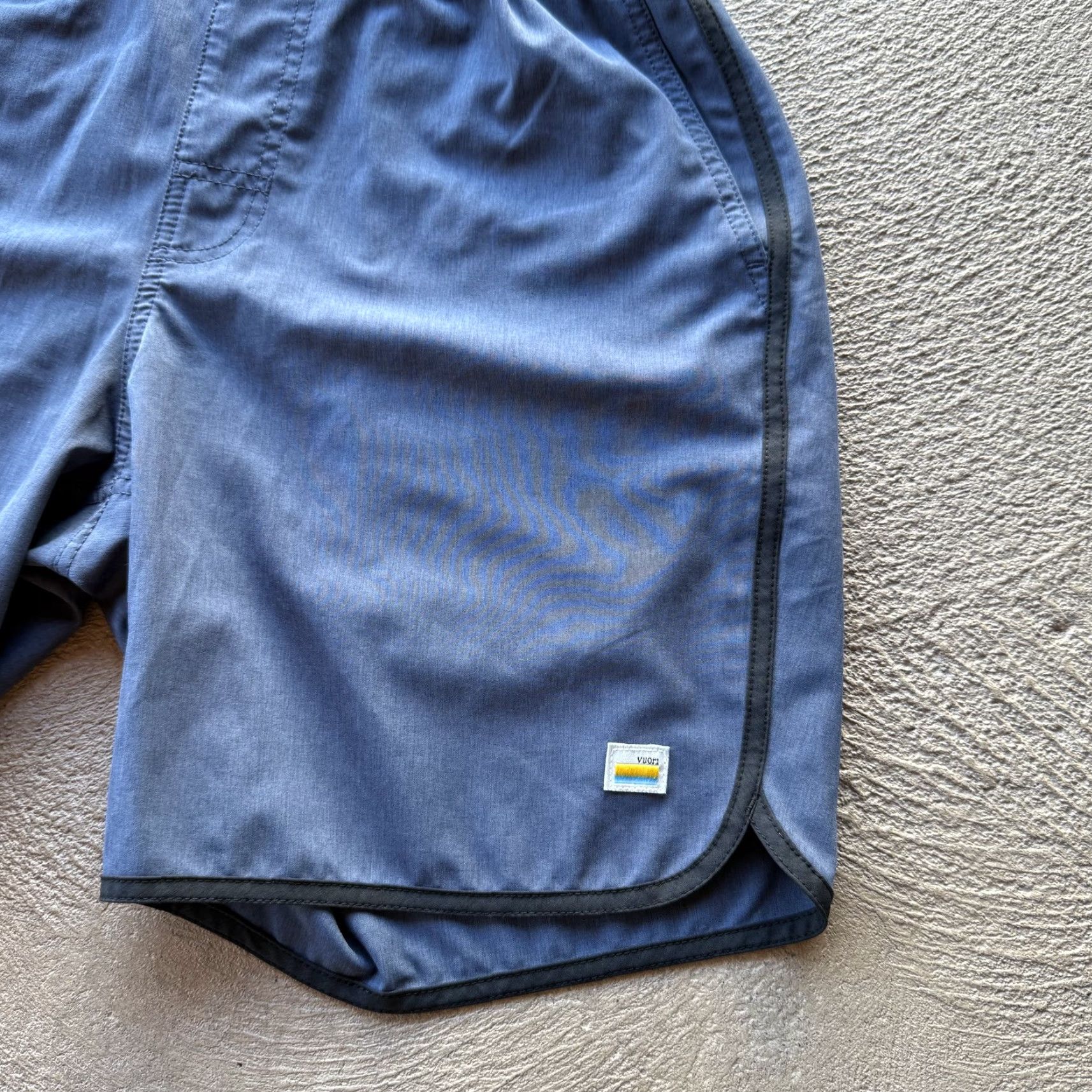 Vuori Vuori Shorts Men S Blue Athletic Elastic Waist Pocket Running Sports Outdoor Size US 29 - 2 Thumbnail