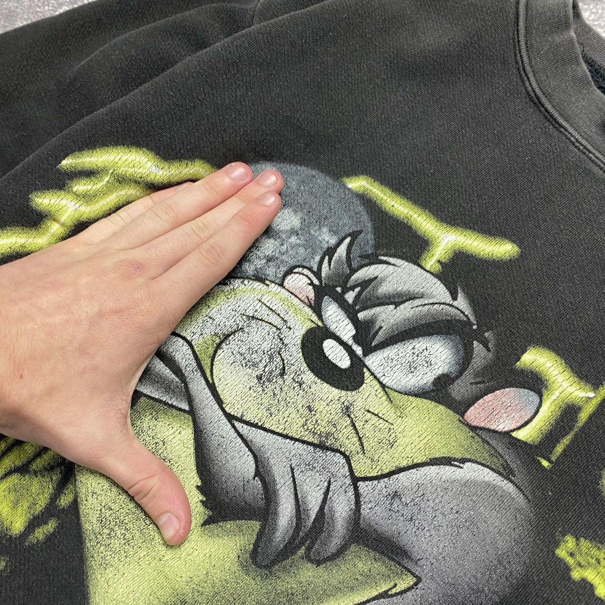 Cartoon Network Vintage Looney Tunes 1997 Warner Bros Taz sweatshirt Size US M / EU 48-50 / 2 - 8 Thumbnail