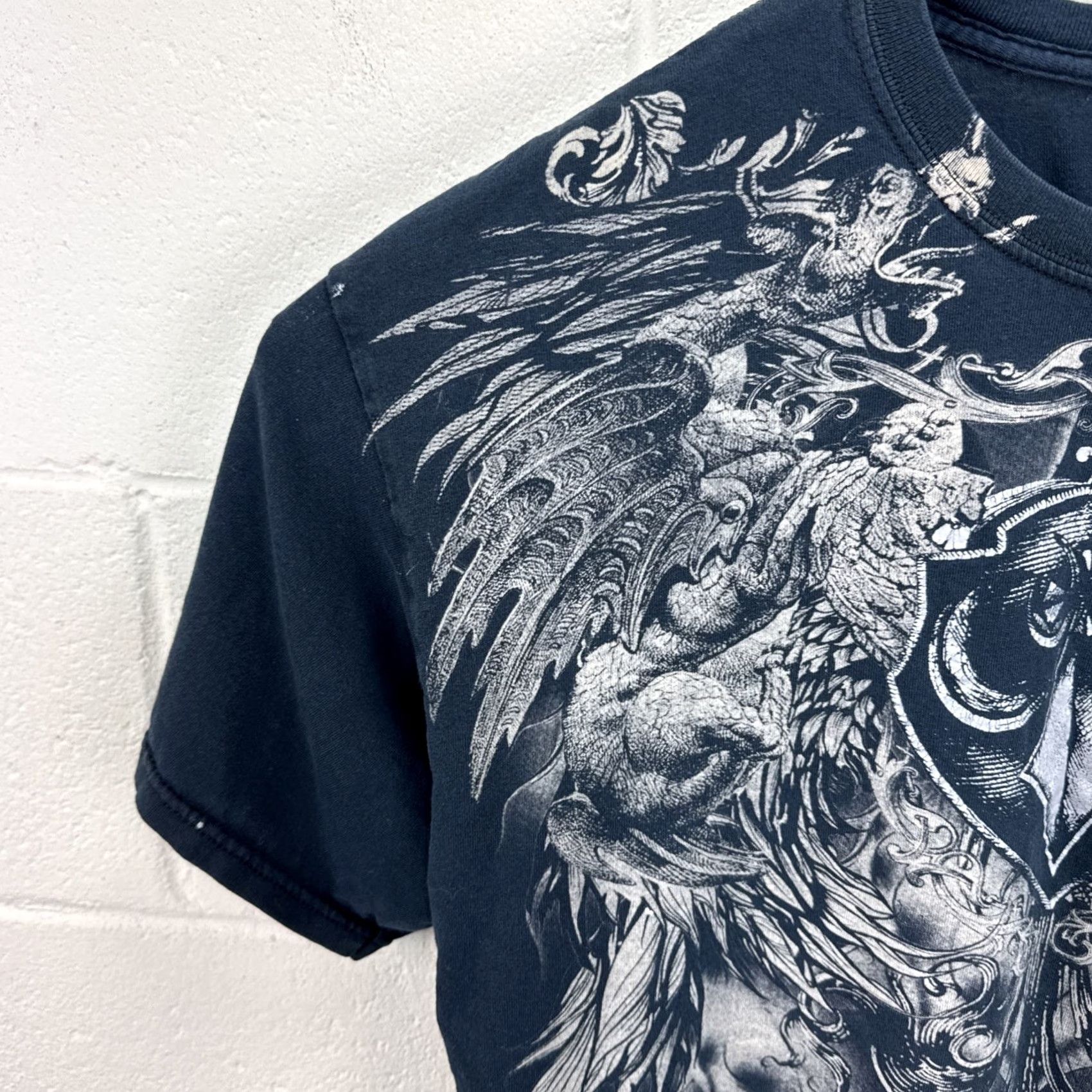 Gildan VINTAGE Gildan T-Shirt Cyber Goth Affliction Graphic Crew Neck Short Sleeve XL Black Men Size US XL / EU 56 / 4 - 5 Thumbnail