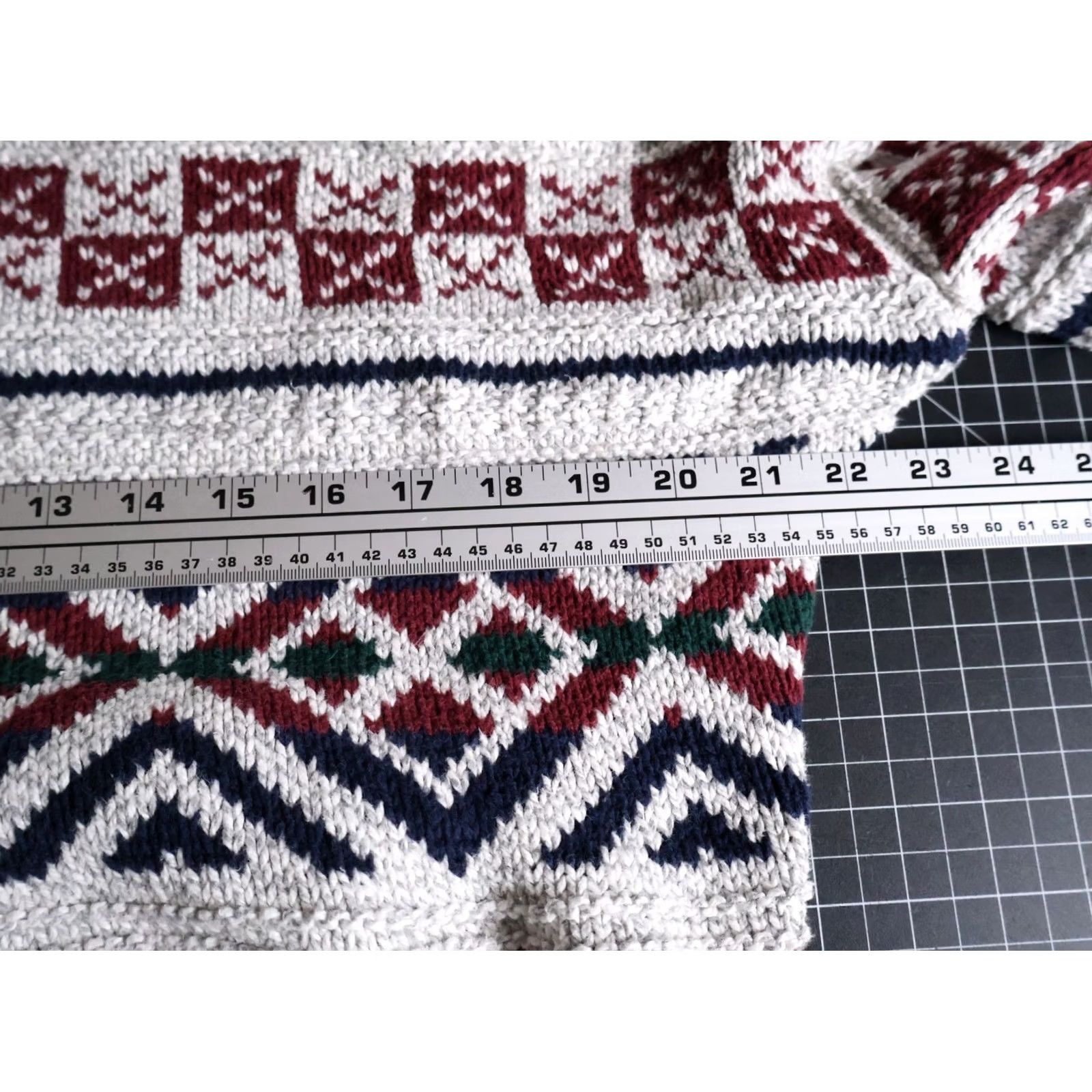 Vintage VINTAGE Expressions Sweater Geometric Heavyweight Cotton Knit Men's Large Gray Pullover Crew Neck Long Sleeve Casual Fall Winter Size US L / EU 52-54 / 3 - 5 Thumbnail