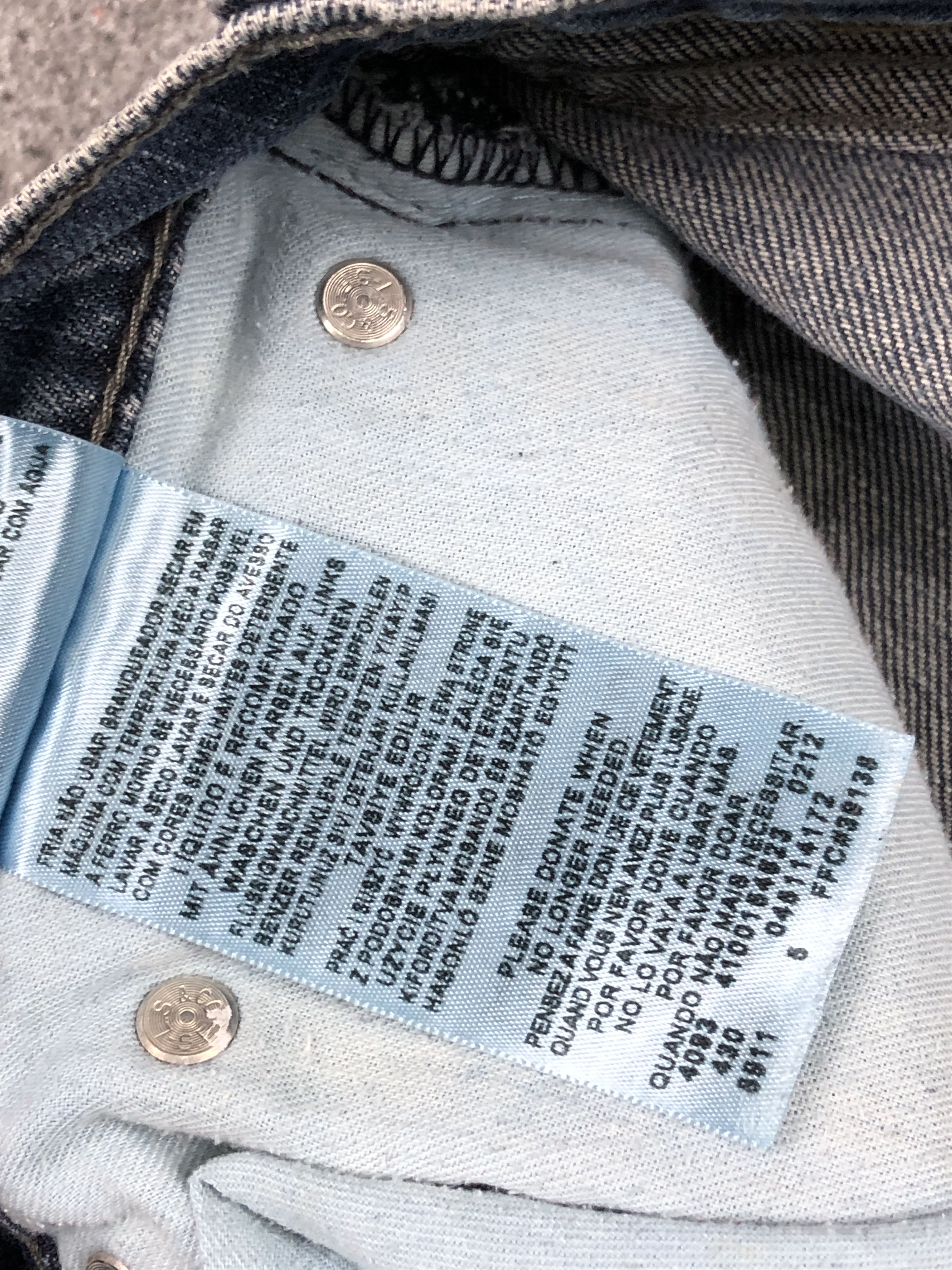 Levi's Distressed Vintage Levis 511 Blue Jeans DP2445 Size US 33 - 9 Thumbnail