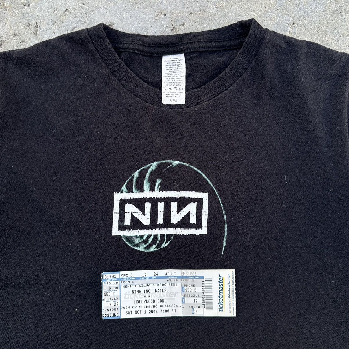 Other VTG 2005 NIN Nine Inch Nails The Spiral Graphic Band Shirt Size US M / EU 48-50 / 2 - 1 Thumbnail