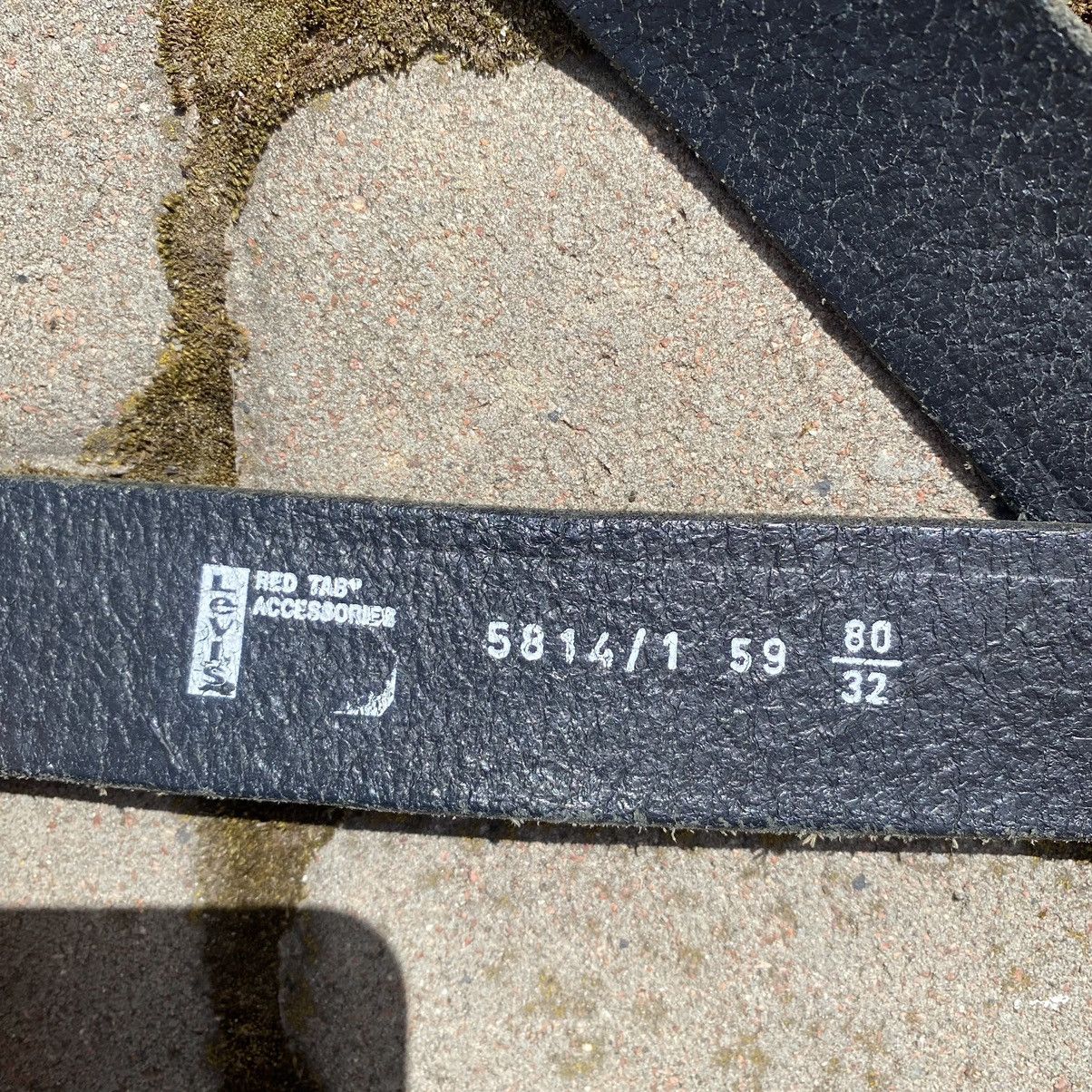 Levi's Vintage Levi’s Leather Belt men’s Size 32 - 3 Thumbnail
