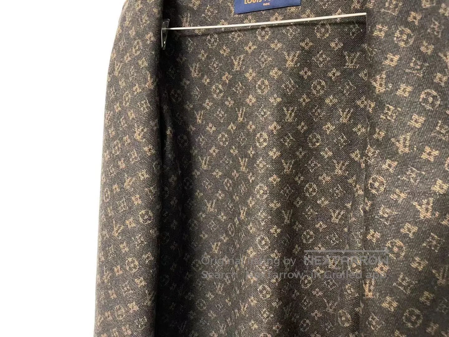 Louis Vuitton louis vuitton cashmere shirt jacket. Size US M / EU 48-50 / 2 - 3 Thumbnail