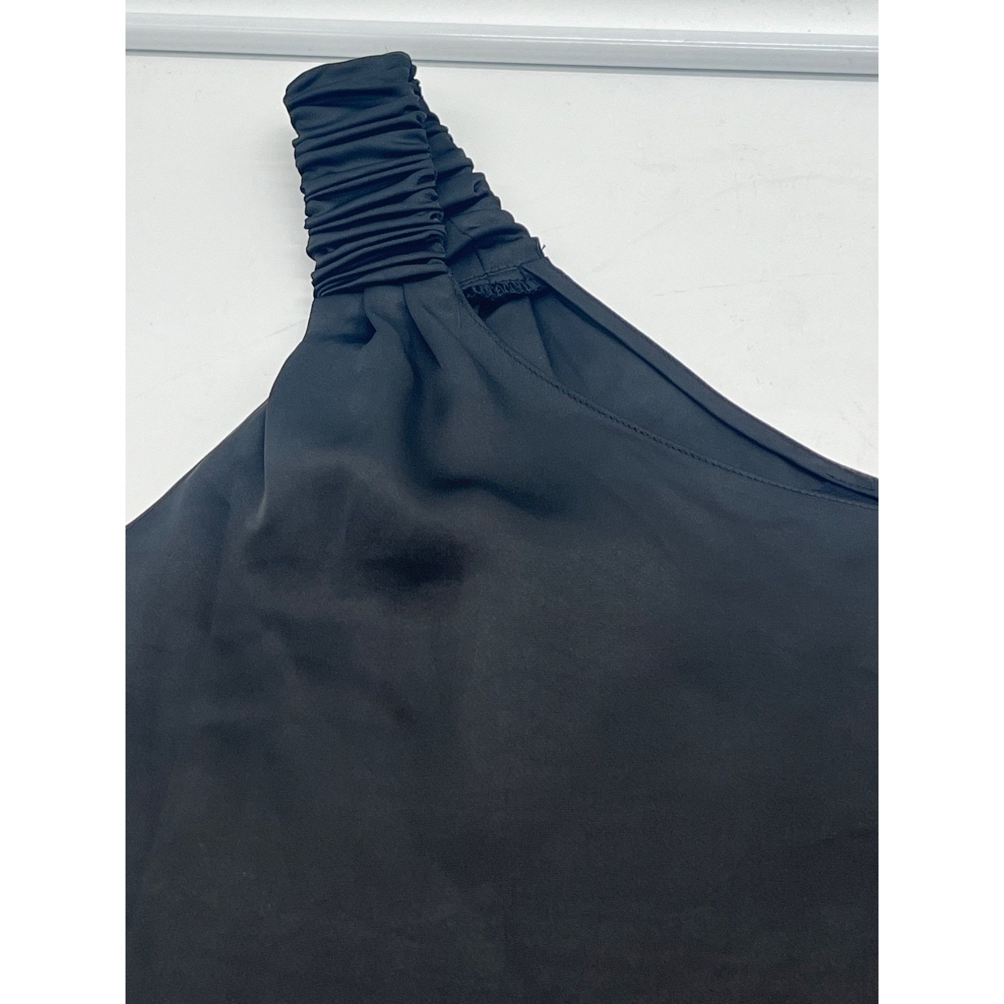 Other Know One Cares Women’s Shirred Shoulder Strap One Shoulder S Size S / US 4 / IT 40 - 10 Thumbnail