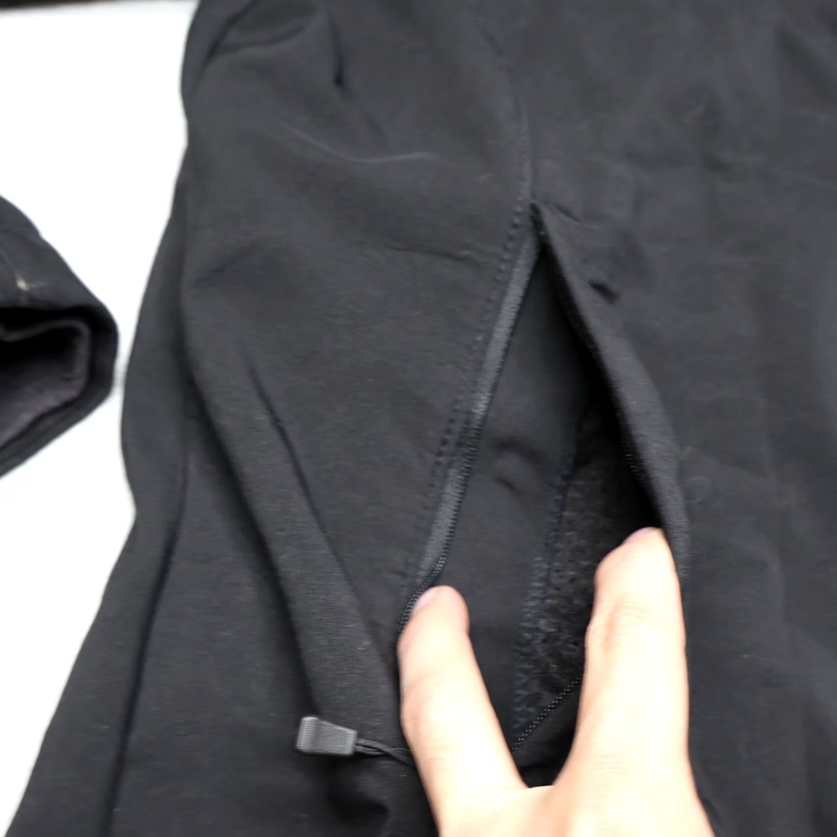 The North Face North Face Jacket Women XL BLK Softshell Wind Rain Full Zip Light Outdoor Hiking Size XL / US 12-14 / IT 48-50 - 4 Thumbnail