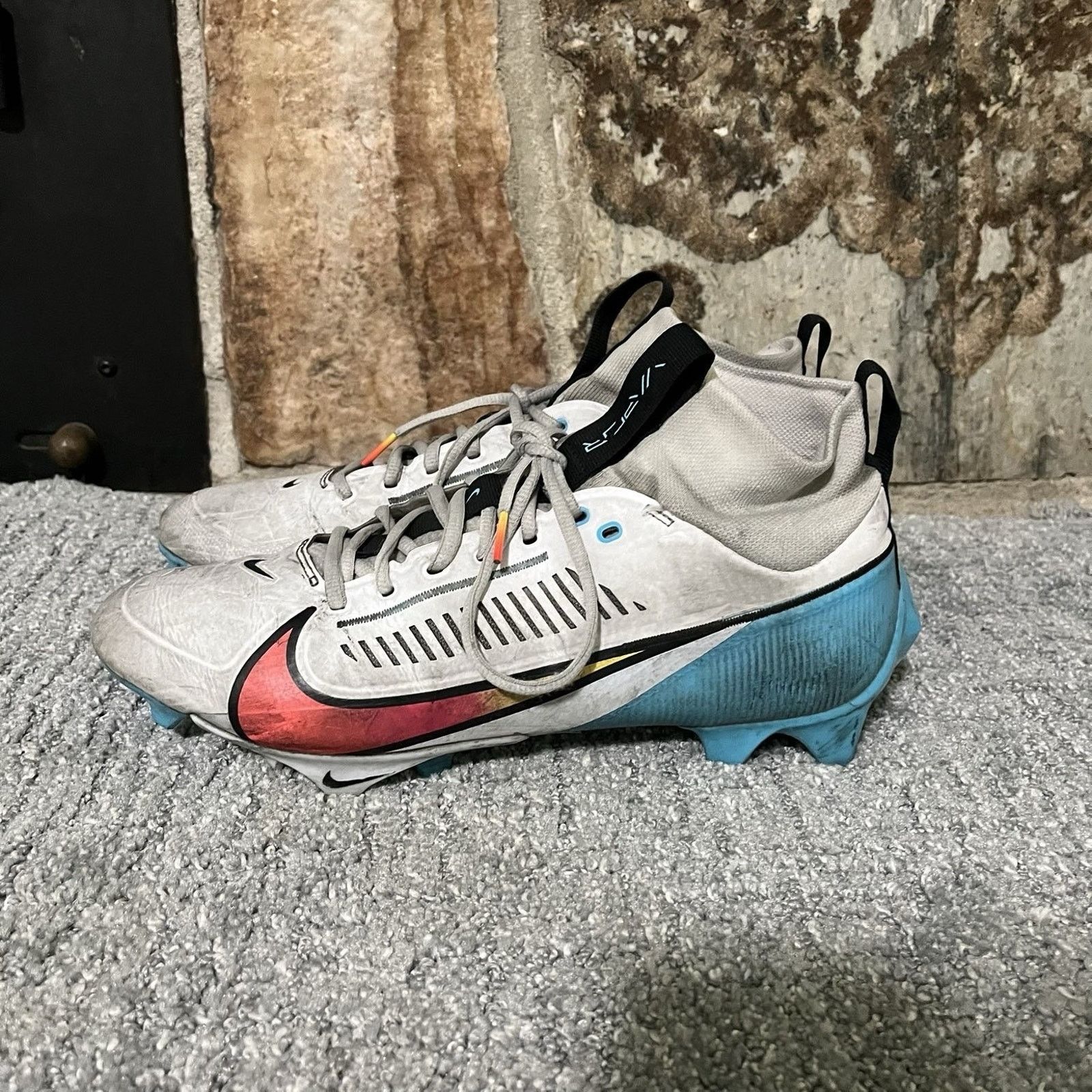 Nike Nike Vapor Edge Pro 360 2 Men's Size 10 White Blue Football Size US 10 / EU 43 - 1 Thumbnail